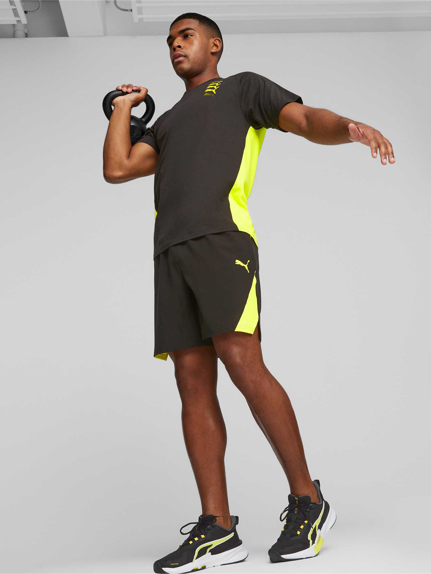 PUMA Къси панталони Fit Ultrabreathe 7" Woven Short