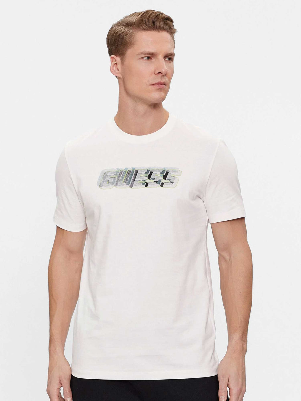 GUESS Тениска NIKOLAS CN T-SHIRT