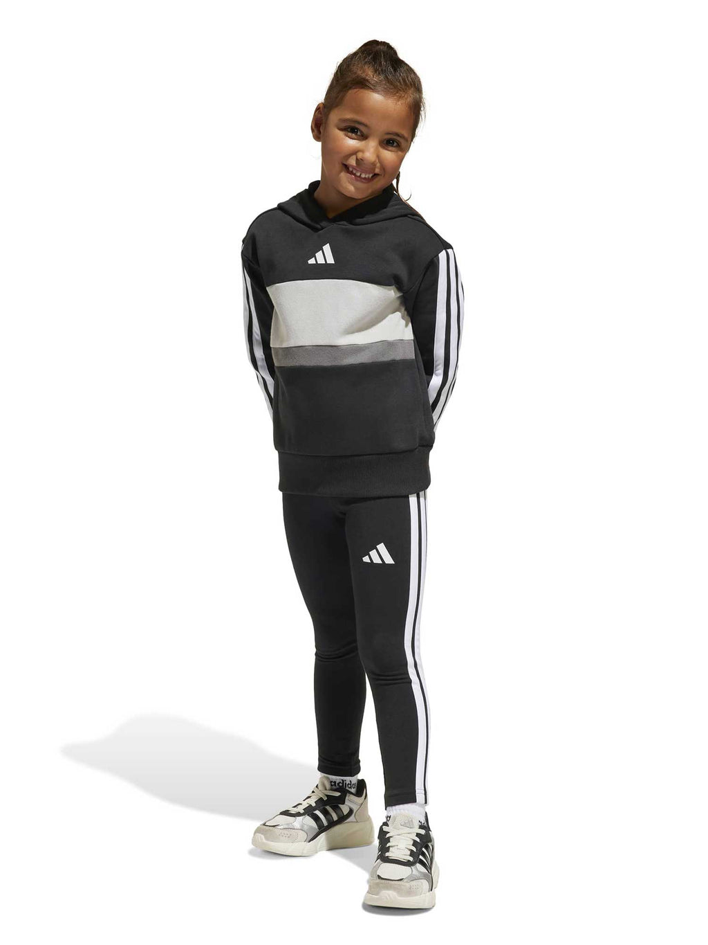 ADIDAS SPORTSWEAR Спортен екип Seasonal Essentials Tiberio 3-Stripes