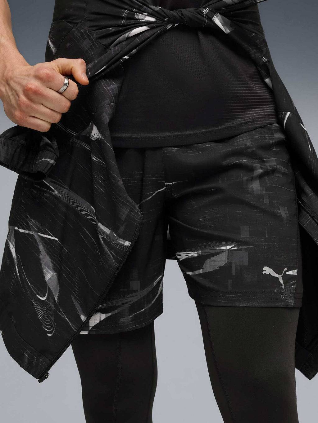 PUMA Къси панталони M Run Velocity AOP 7'' Short
