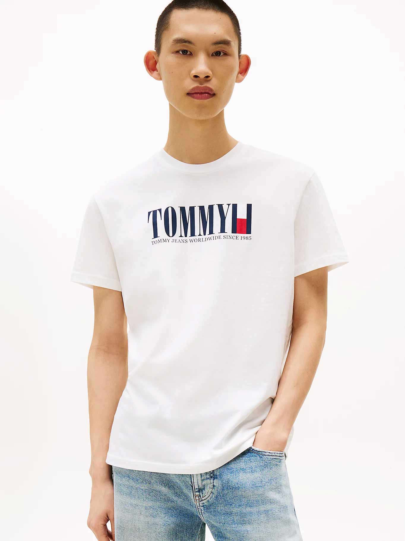 TOMMY JEANS Тениска TJM REG TOMMY DNA FLAG TEE EXT
