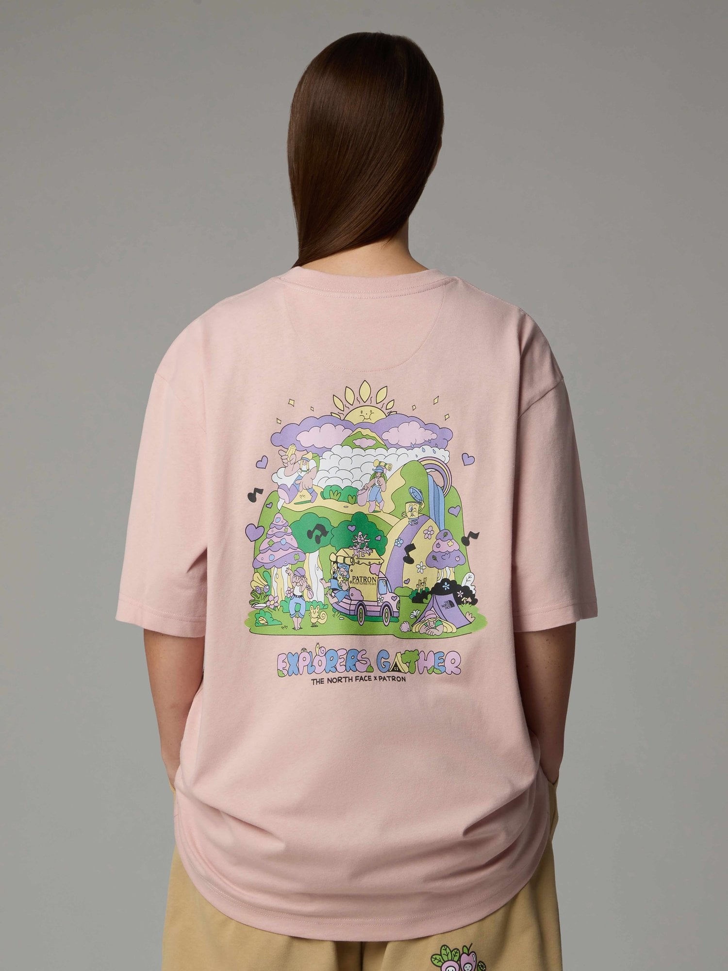 THE NORTH FACE Тениска U SS MOUNTAIN CLEANUP OVERSIZED TEE