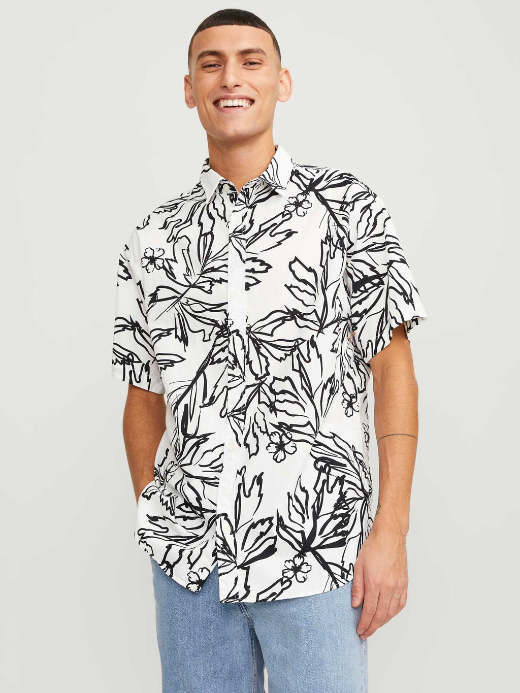 JACK & JONES Риза JORLAFAYETTE AOP SHIRT SS