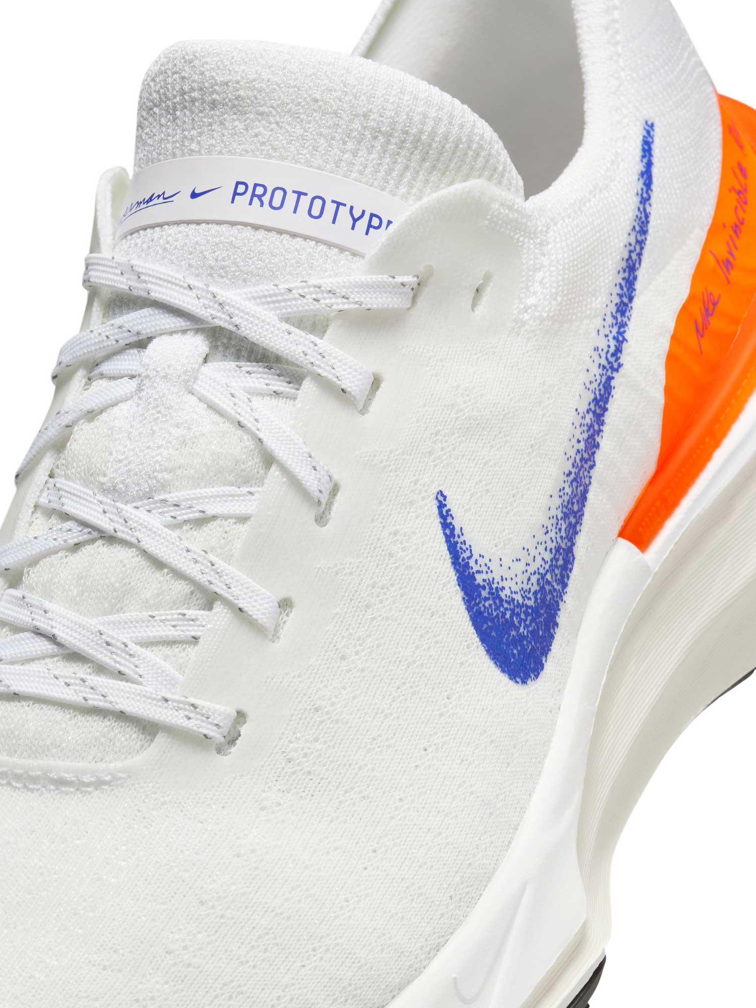 NIKE Обувки W ZOOMX INVINCIBLE RN FP
