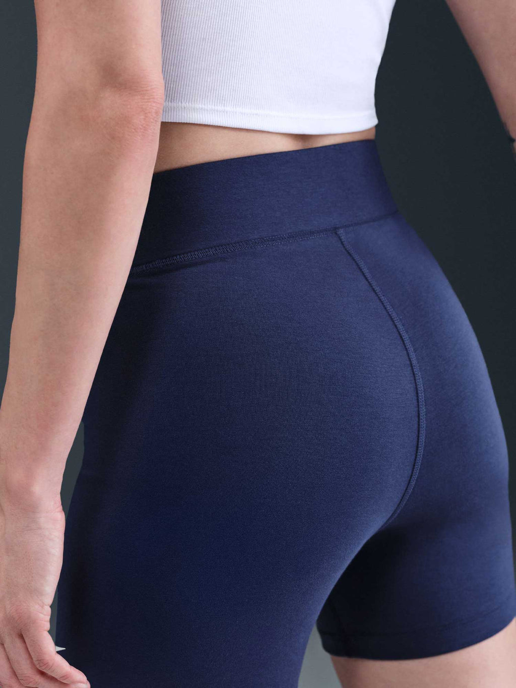 NIKE Клин W NSW NK CLSC HR 5IN SHORT LBR