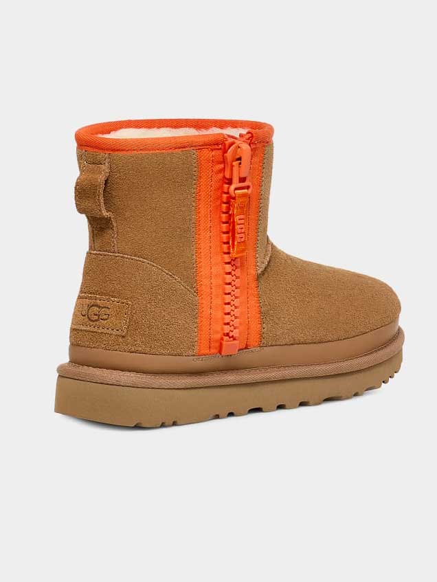UGG Боти Classic Mini Zipper Tape Logo
