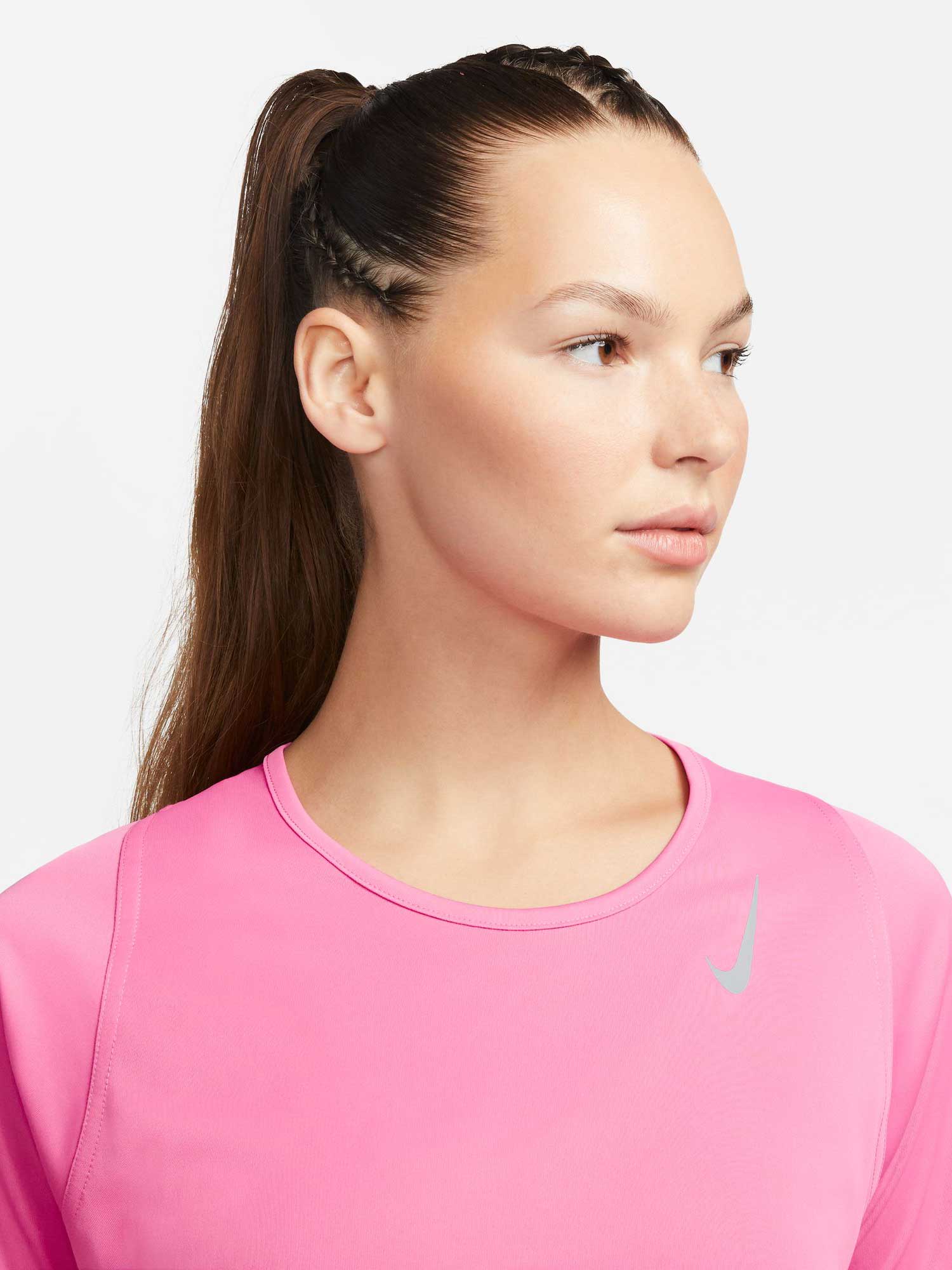 NIKE Тениска W NK FAST DF SS TOP