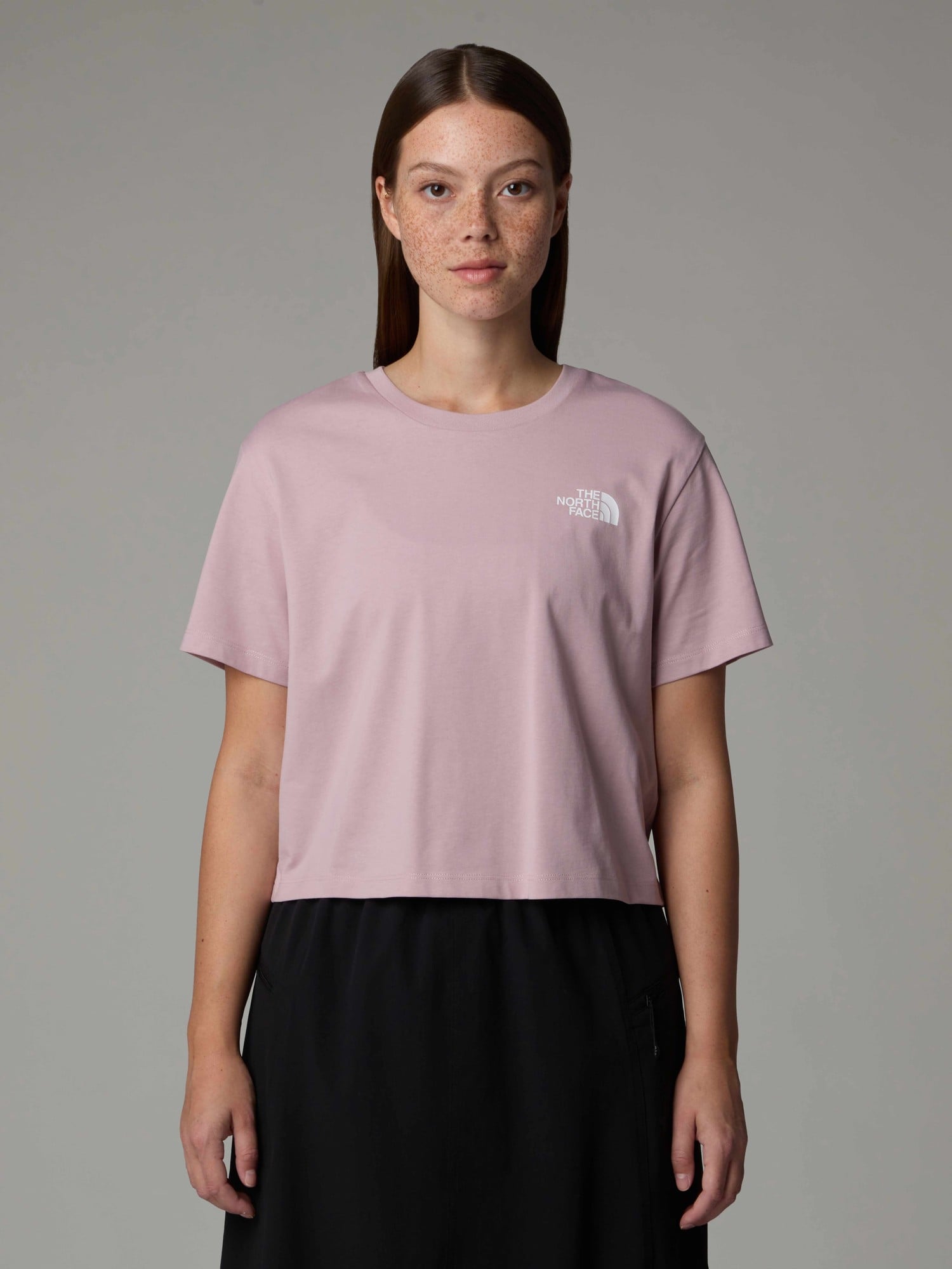 THE NORTH FACE Тениска W SIMPLE DOME CROPPED SLIM TEE