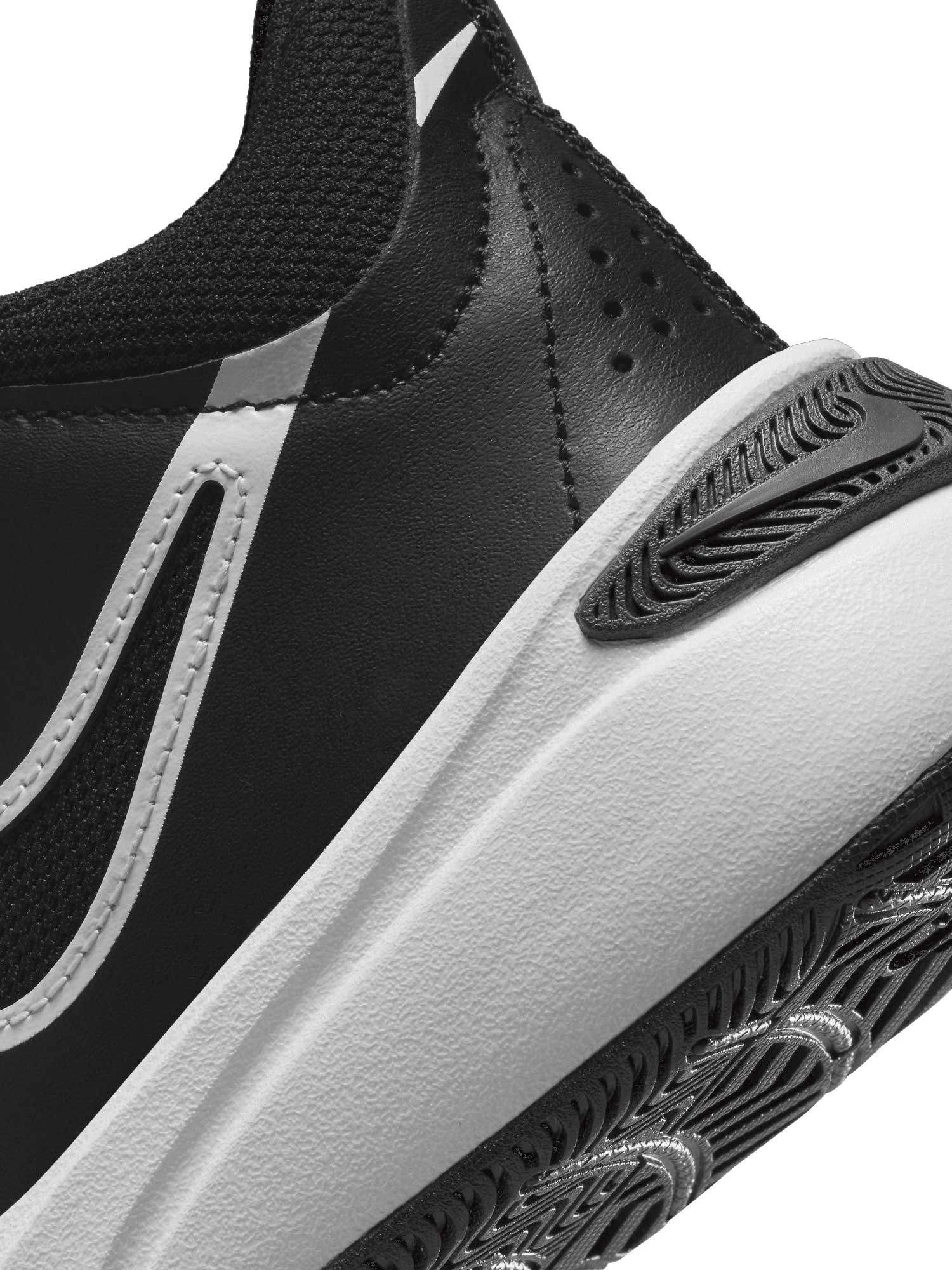 NIKE Обувки TEAM HUSTLE D 11 (GS)
