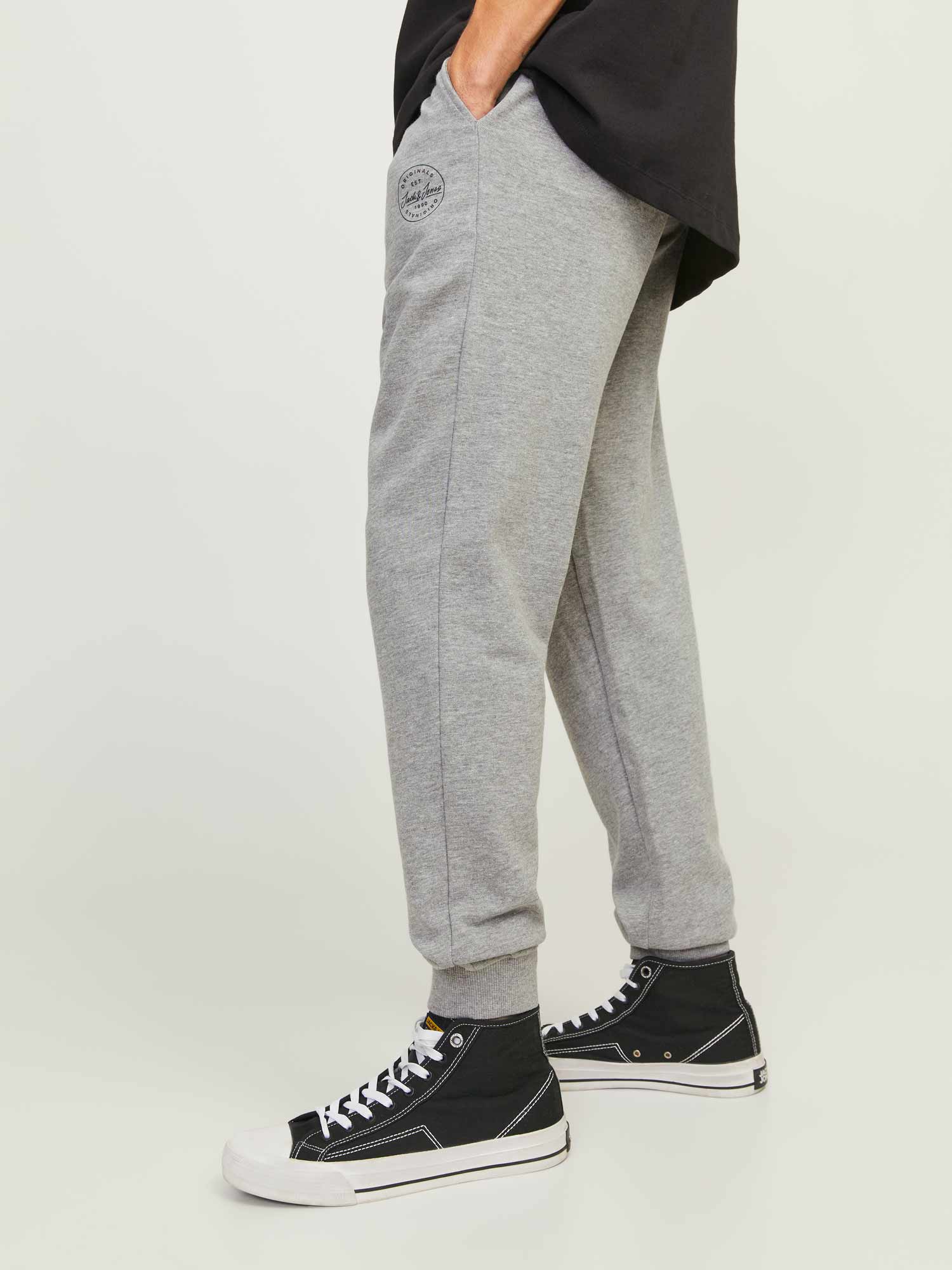 JACK & JONES Спортно долнище JPSTGORDON SHARK SWEAT PANTS NOOS