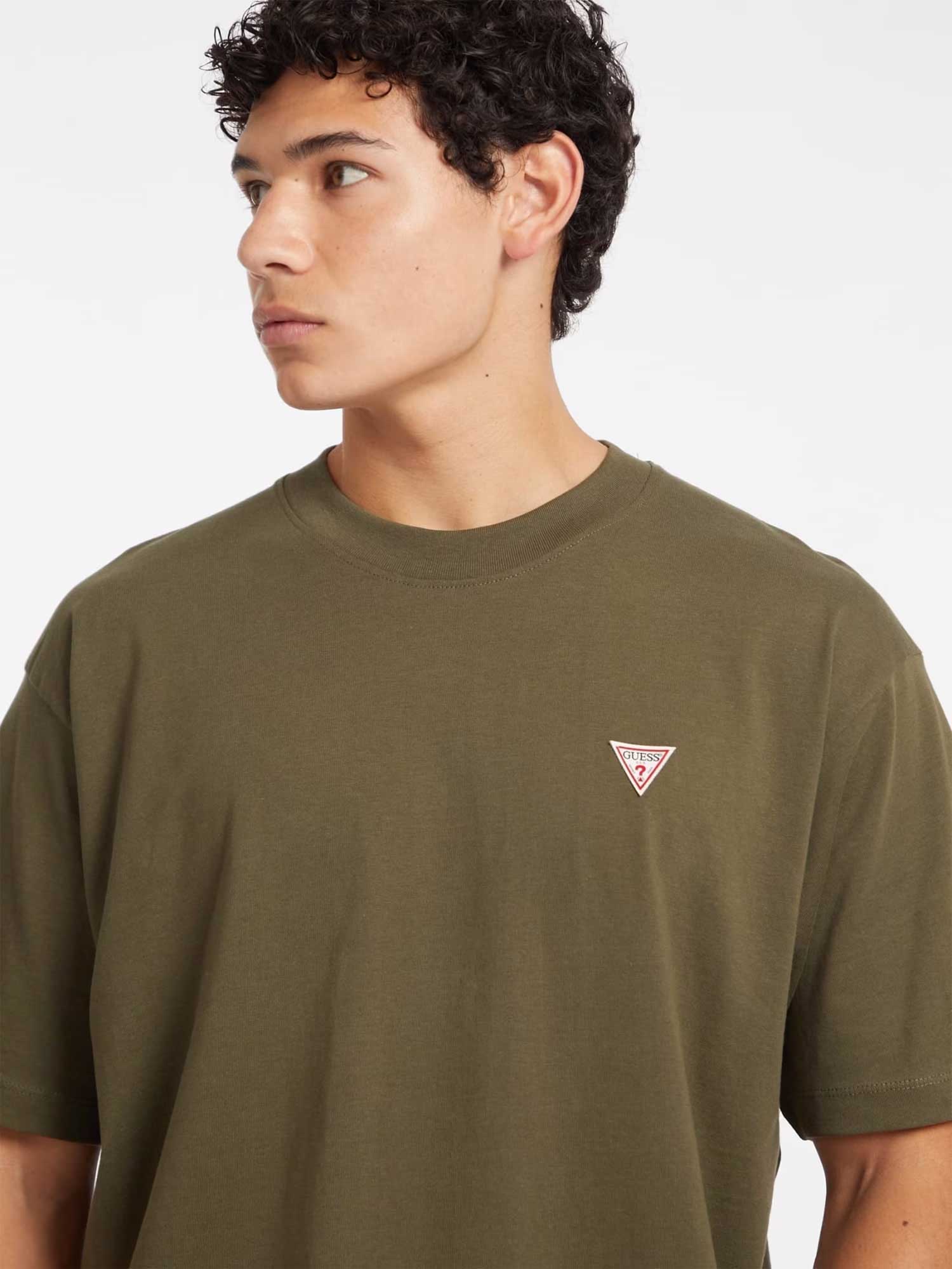 GUESS JEANS Тениска GJ SS CN OS MINI TRIANGLE TEE