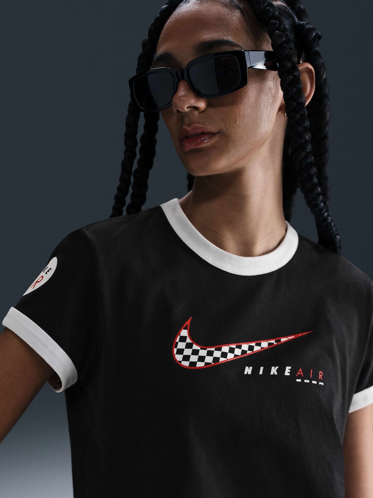 NIKE Тениска W NSW CLUB SS TEE MOTO RGR