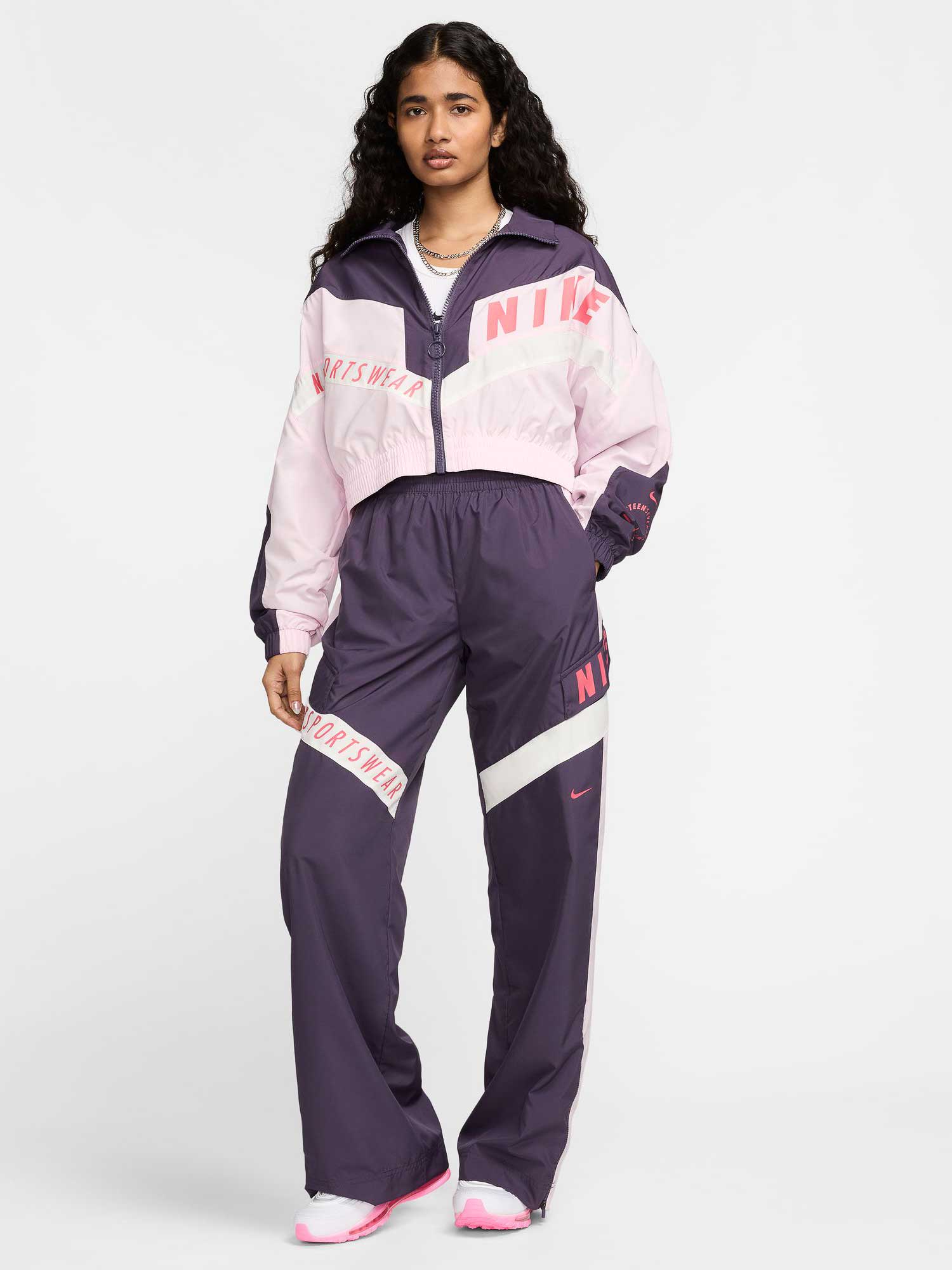 NIKE Спортно горнище W NSW JKT WVN STREET SW
