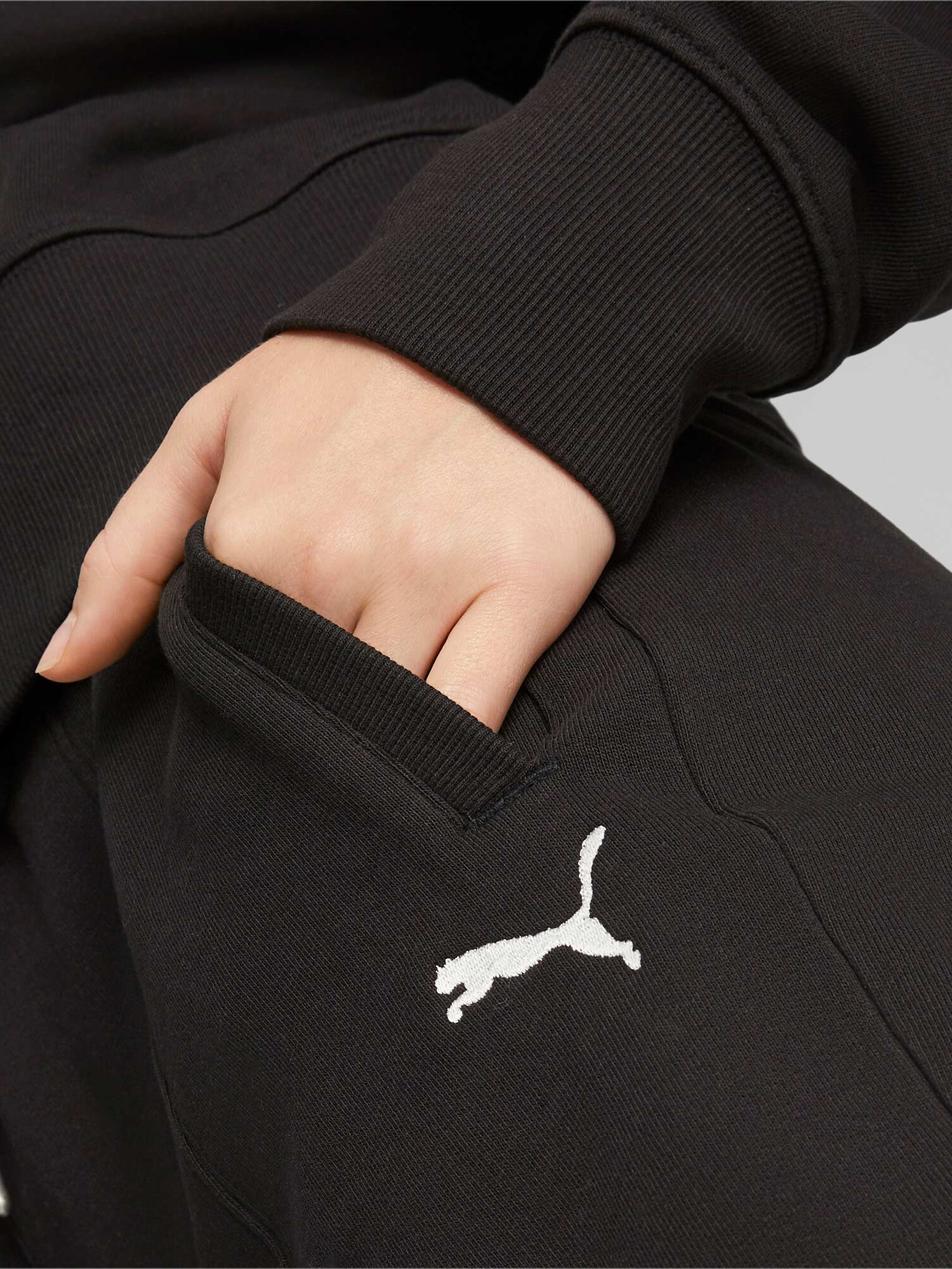 PUMA Къси панталони HER