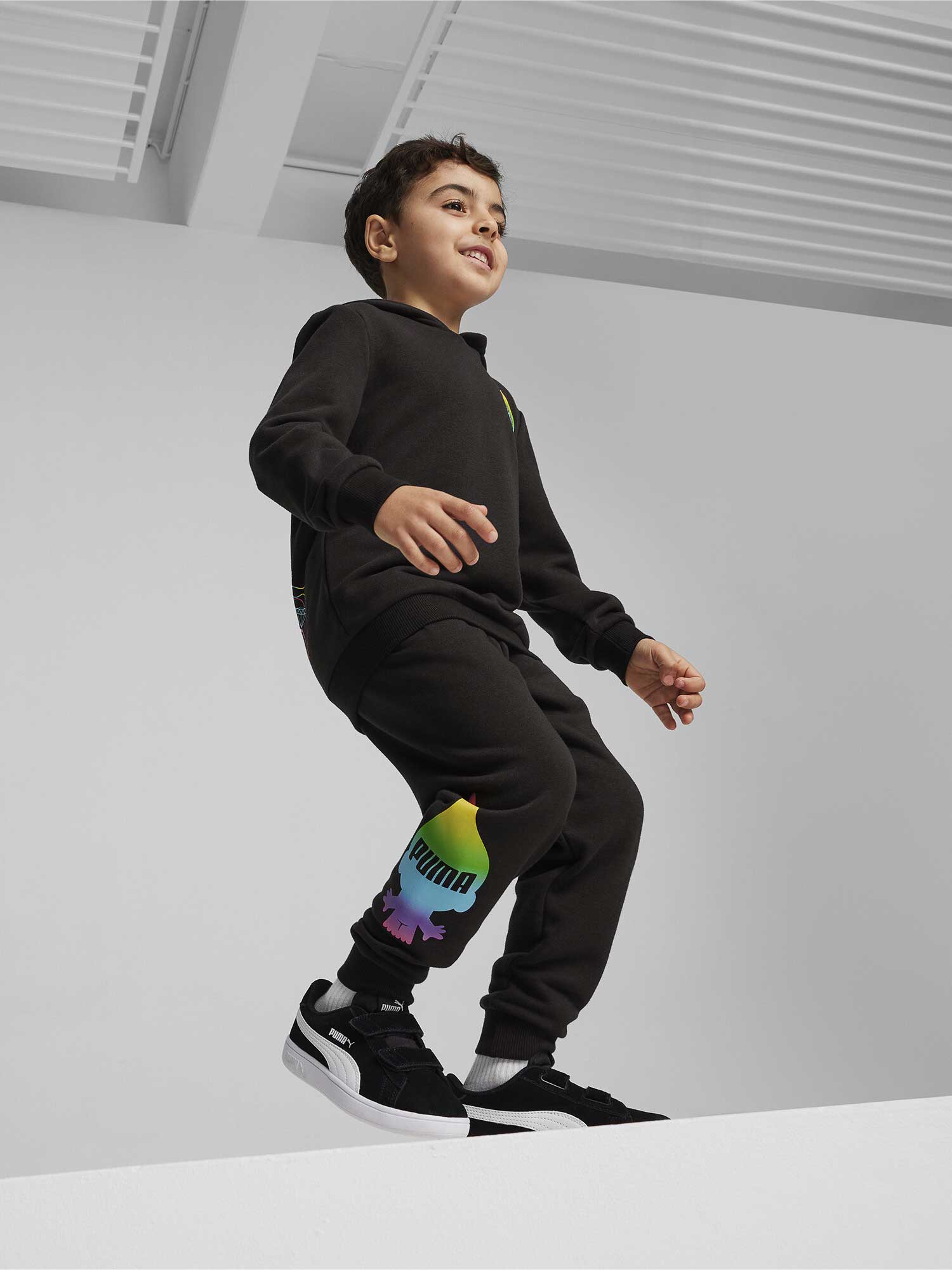 PUMA Спортно долнище X TROLLS Sweatpants TR