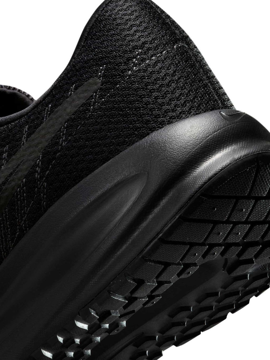NIKE Обувки RUN DEFY
