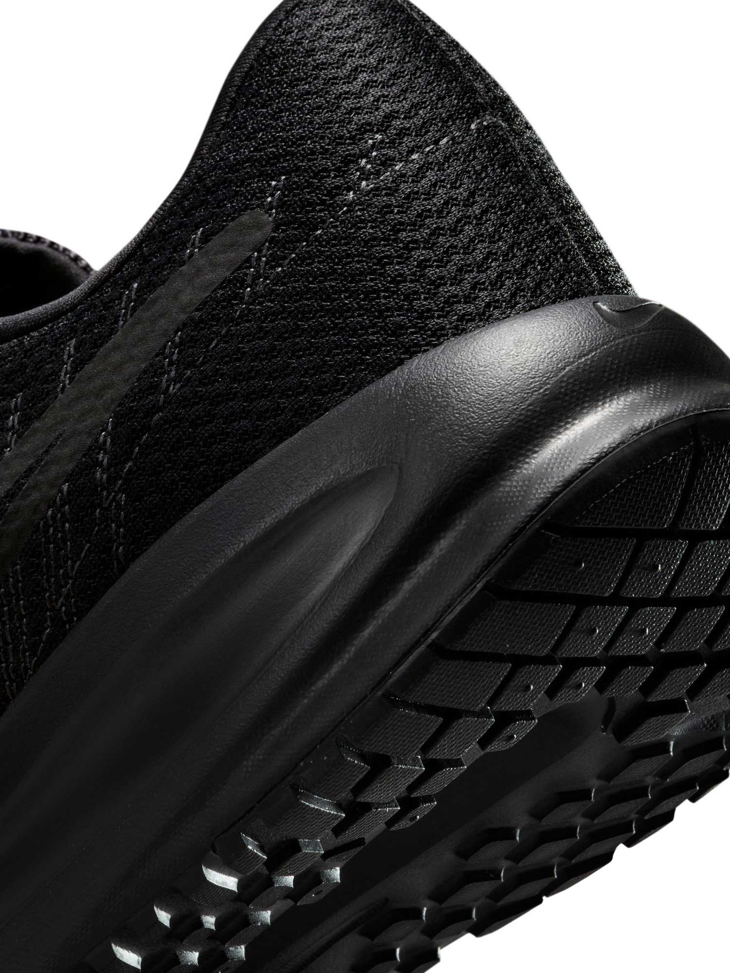 NIKE Обувки RUN DEFY