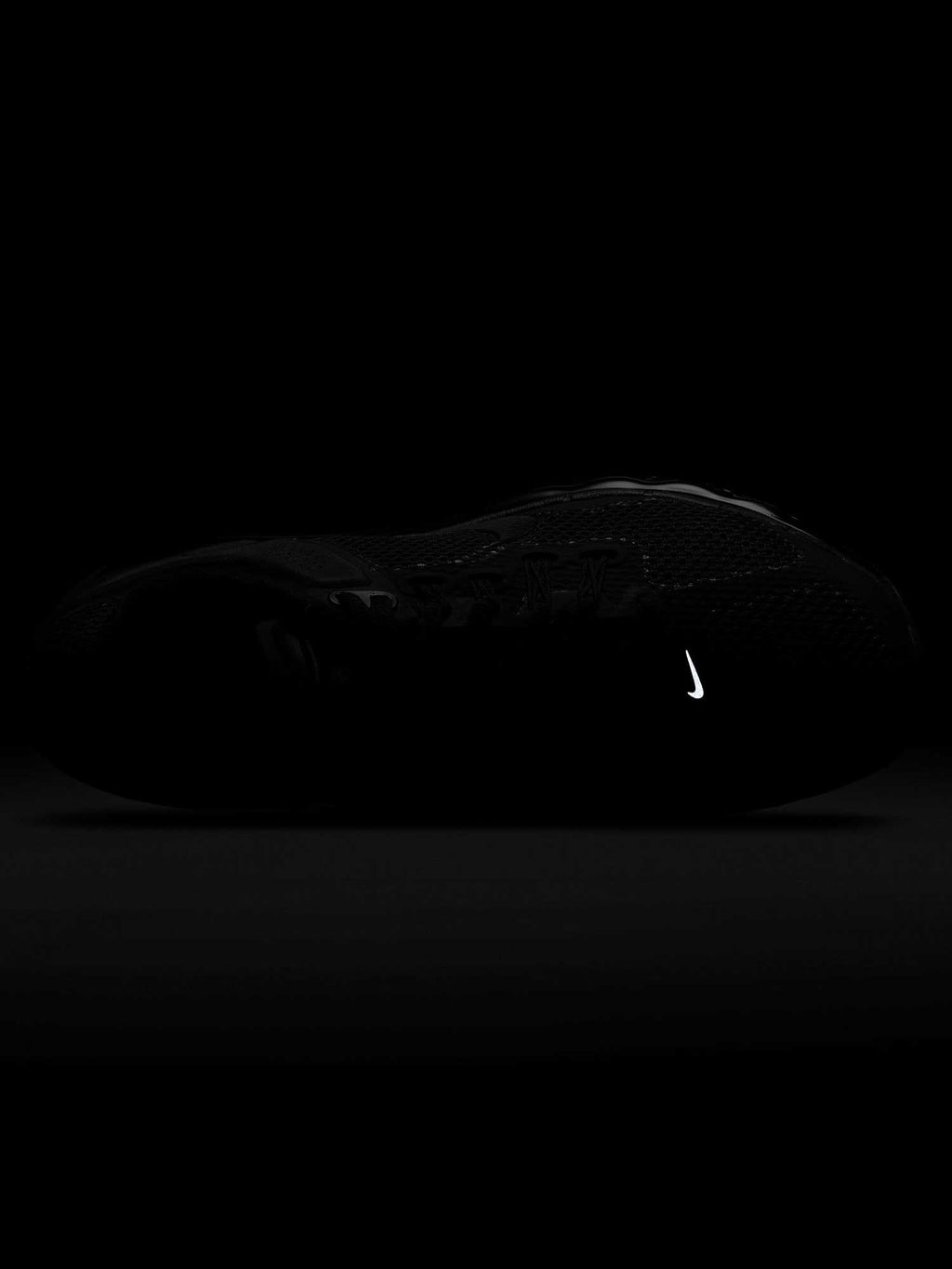 NIKE Обувки AIR MAX 2013