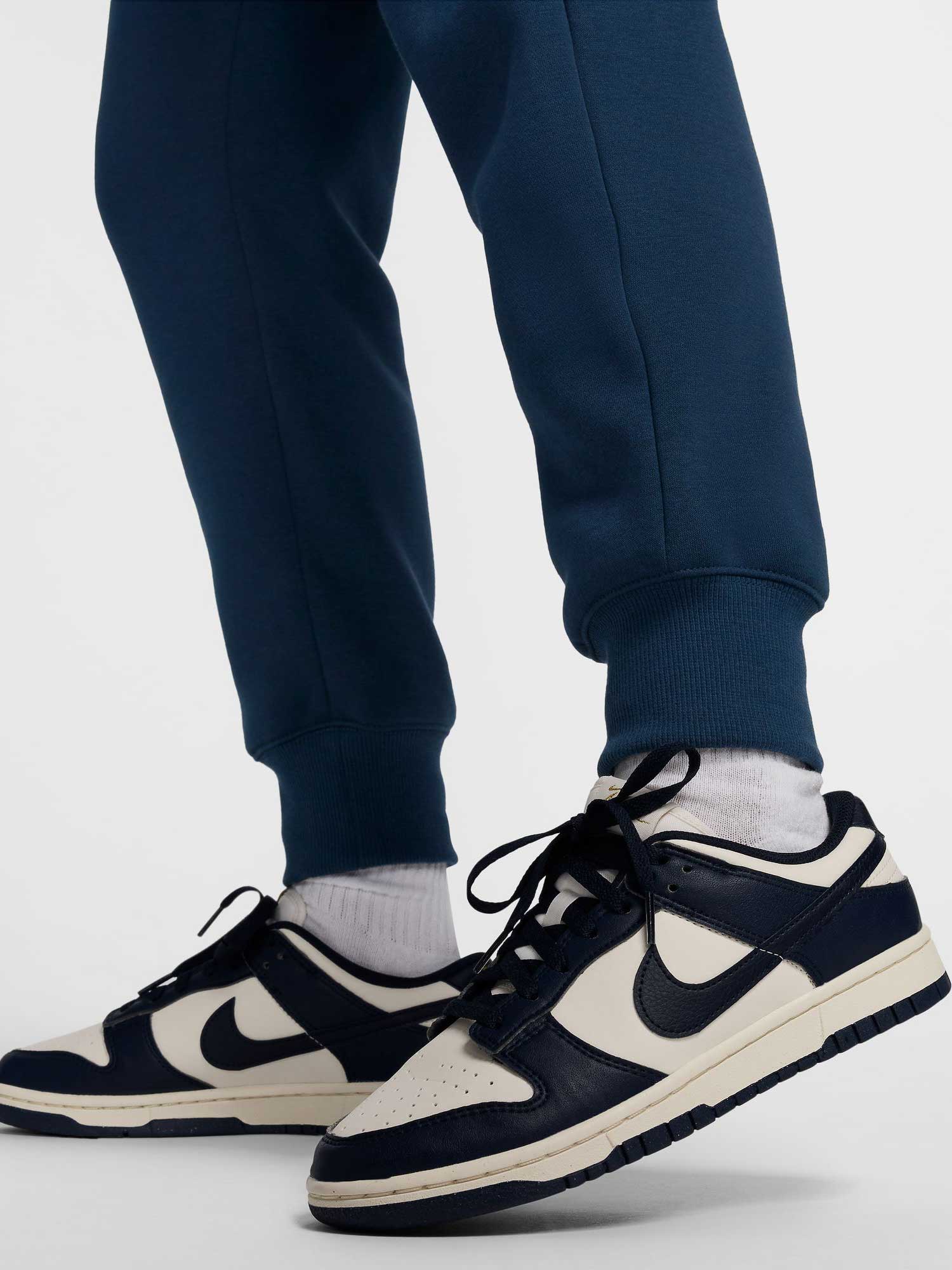 NIKE Спортно долнище W NSW PHNX FLC MR STD LOGO PNT