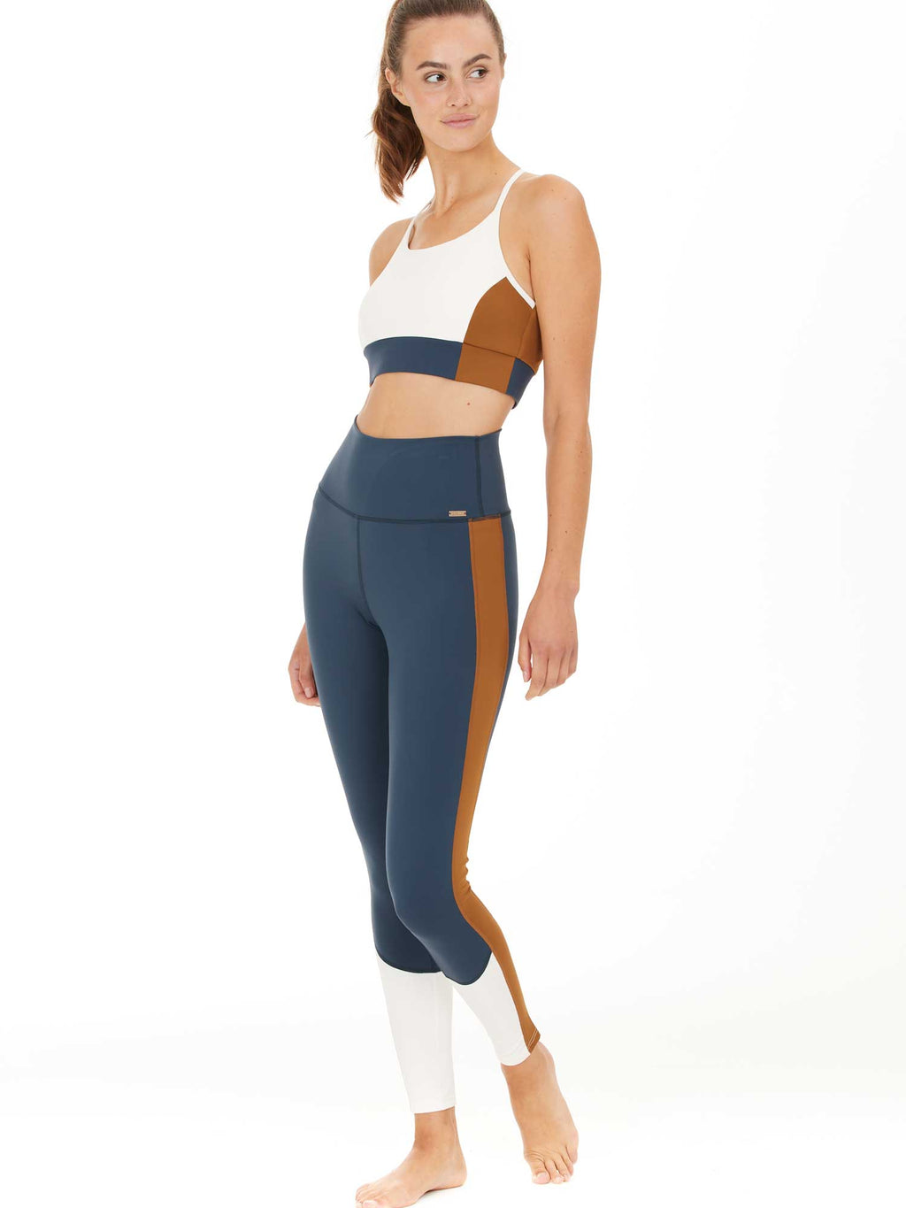 ATHLECIA Спортен сутиен Sukey