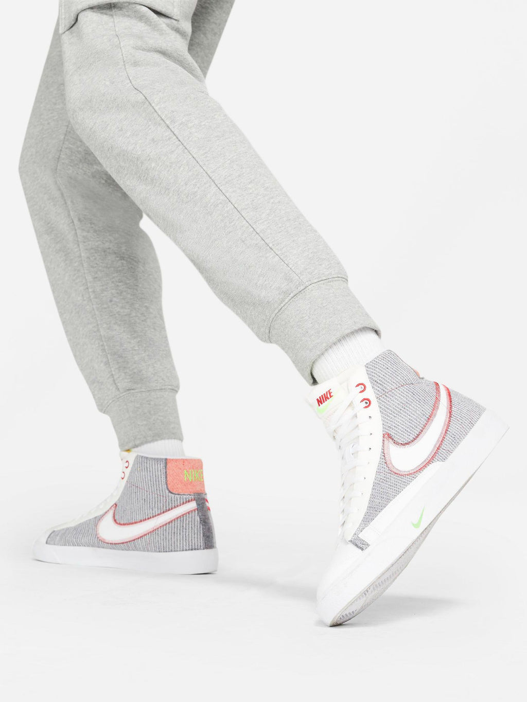 NIKE Спортно долнище CLUB FT CARGO