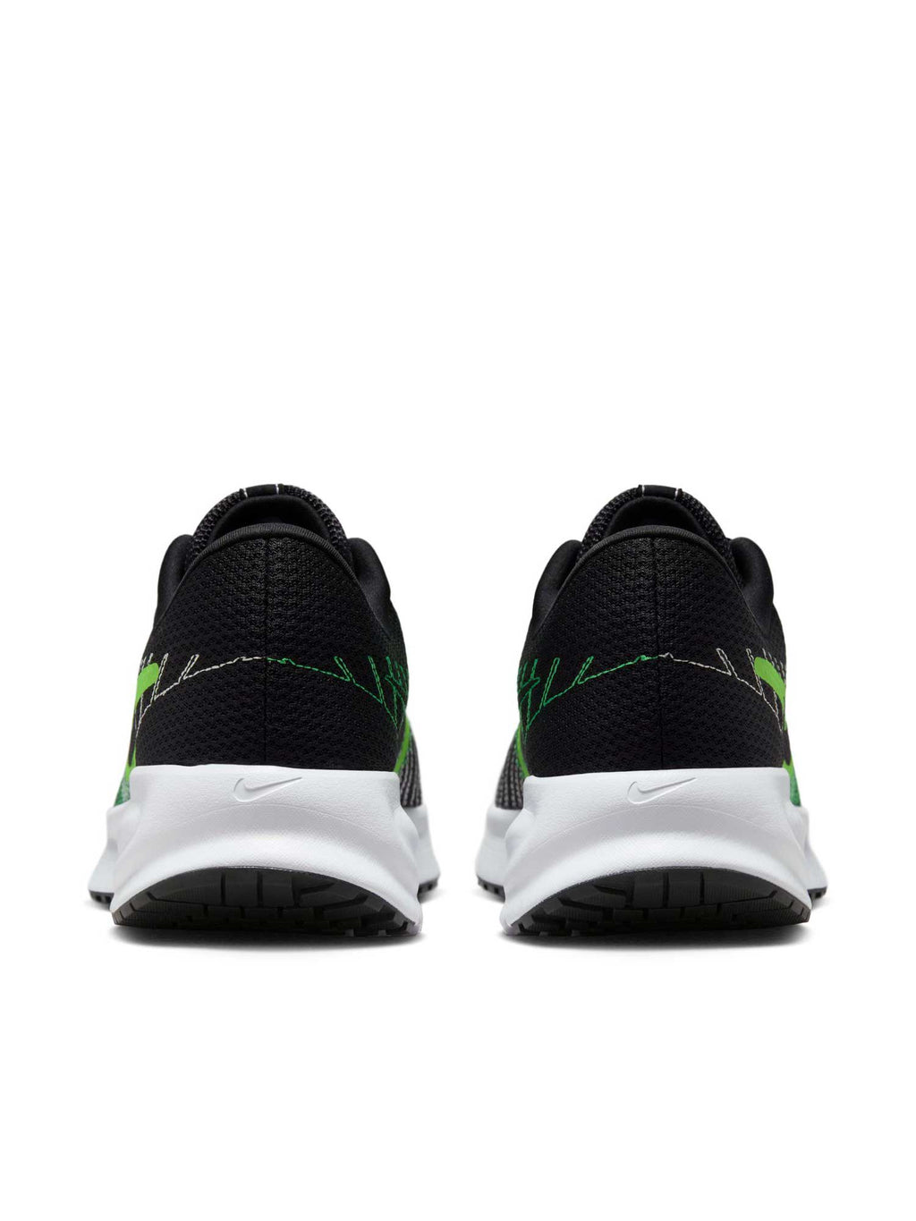 NIKE Обувки RUN DEFY