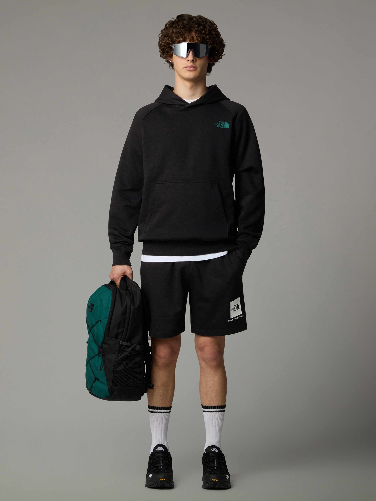 THE NORTH FACE Къси панталони M BOX NSE REGULAR SHORT
