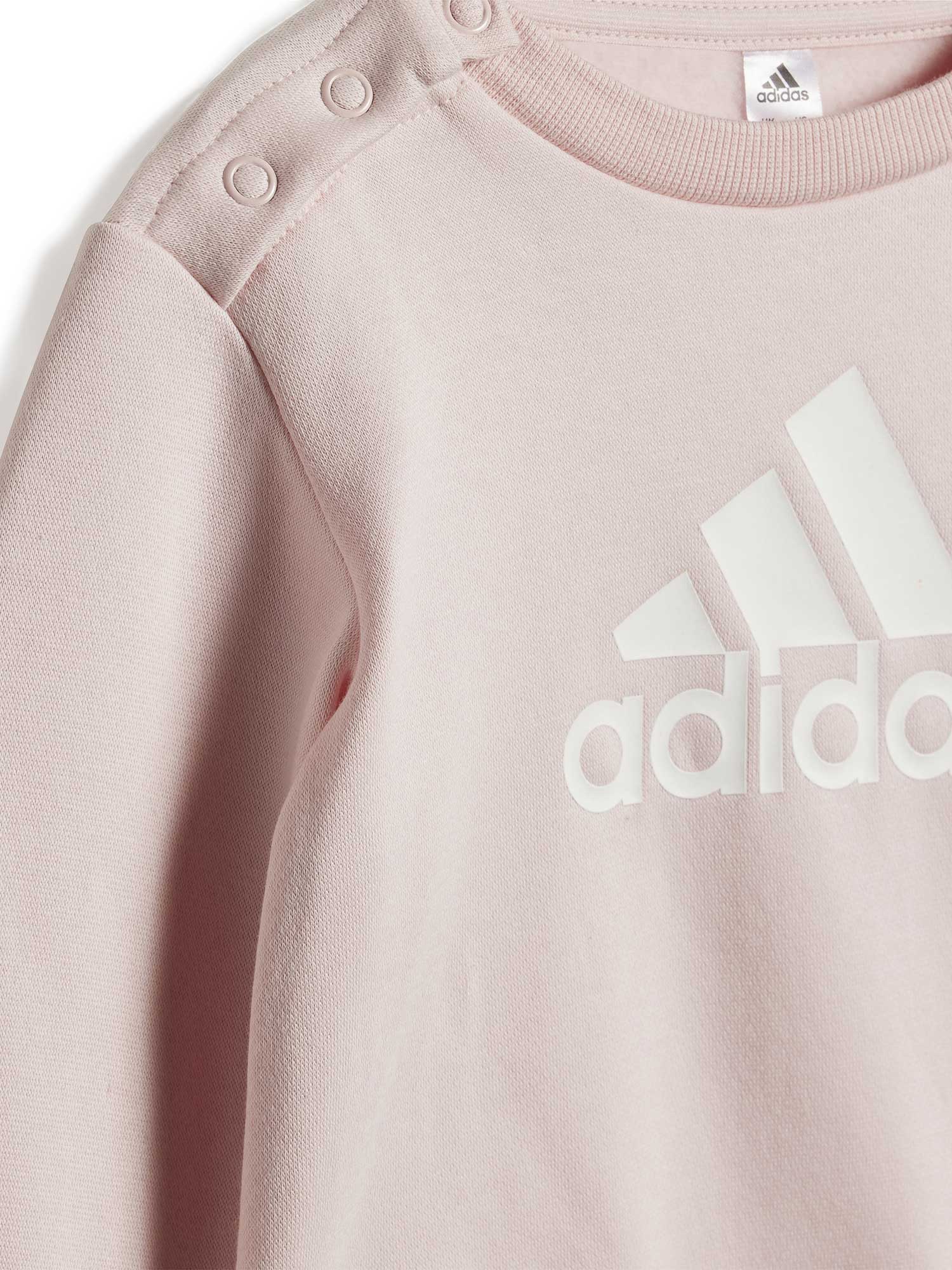 ADIDAS SPORTSWEAR Спортен екип Badge of Sport Jogger Set