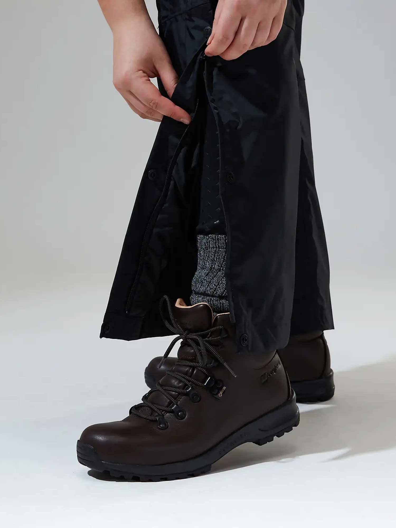 BERGHAUS Туристически панталон DELUGE