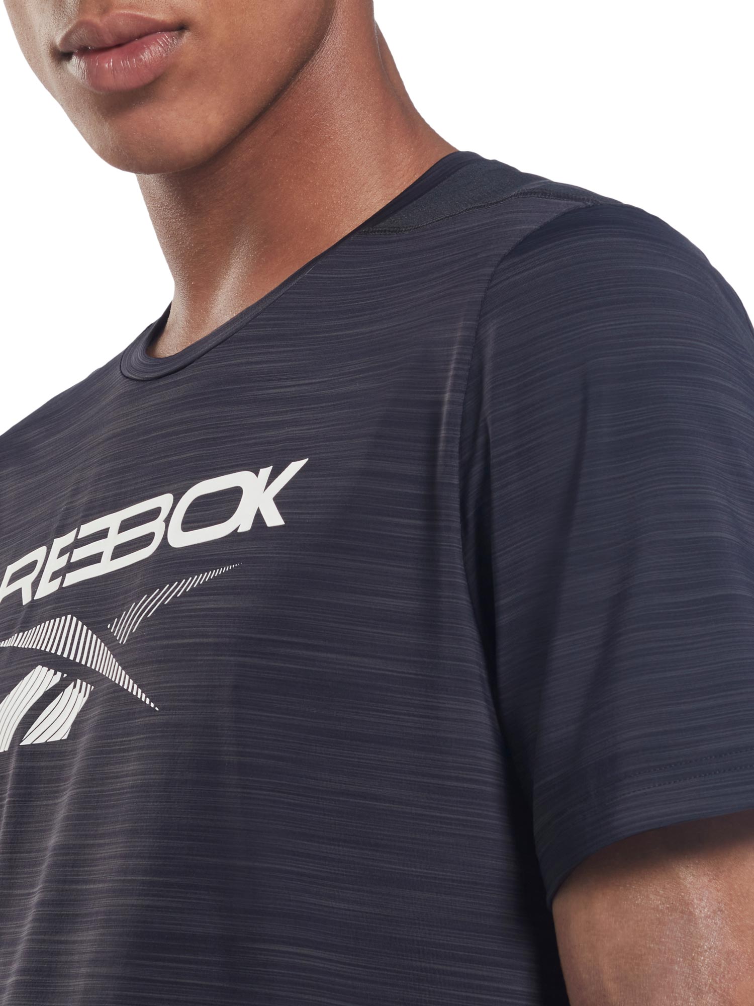 REEBOK Тениска TS ACTIVCHILL Graphic Move