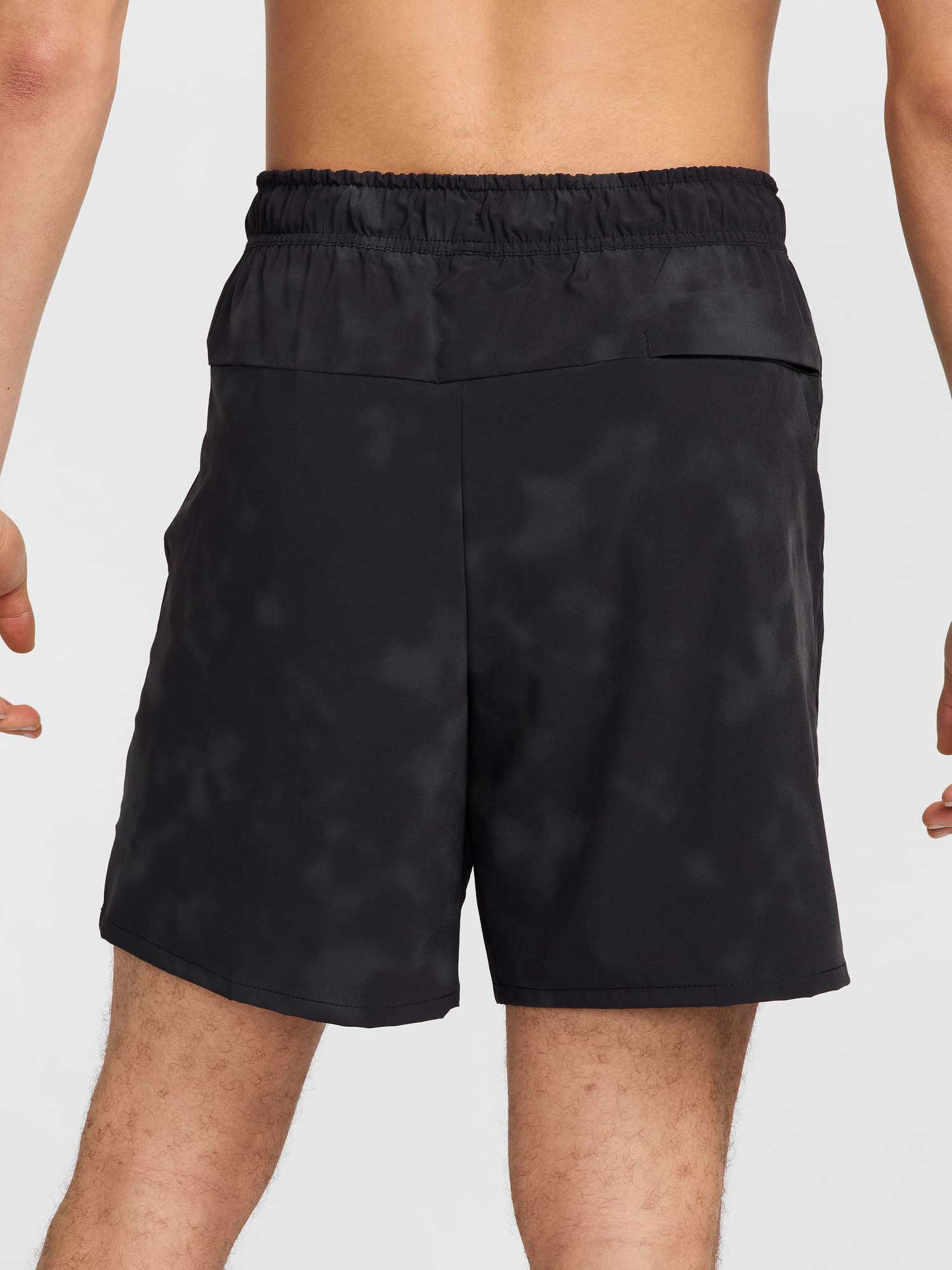 NIKE Къси панталони M NK DF UNL 7IN SHORT PRINT