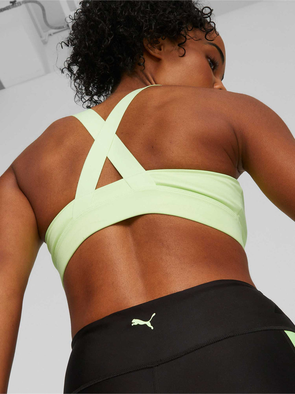 PUMA Спортен сутиен Mid Impact Fit Bra