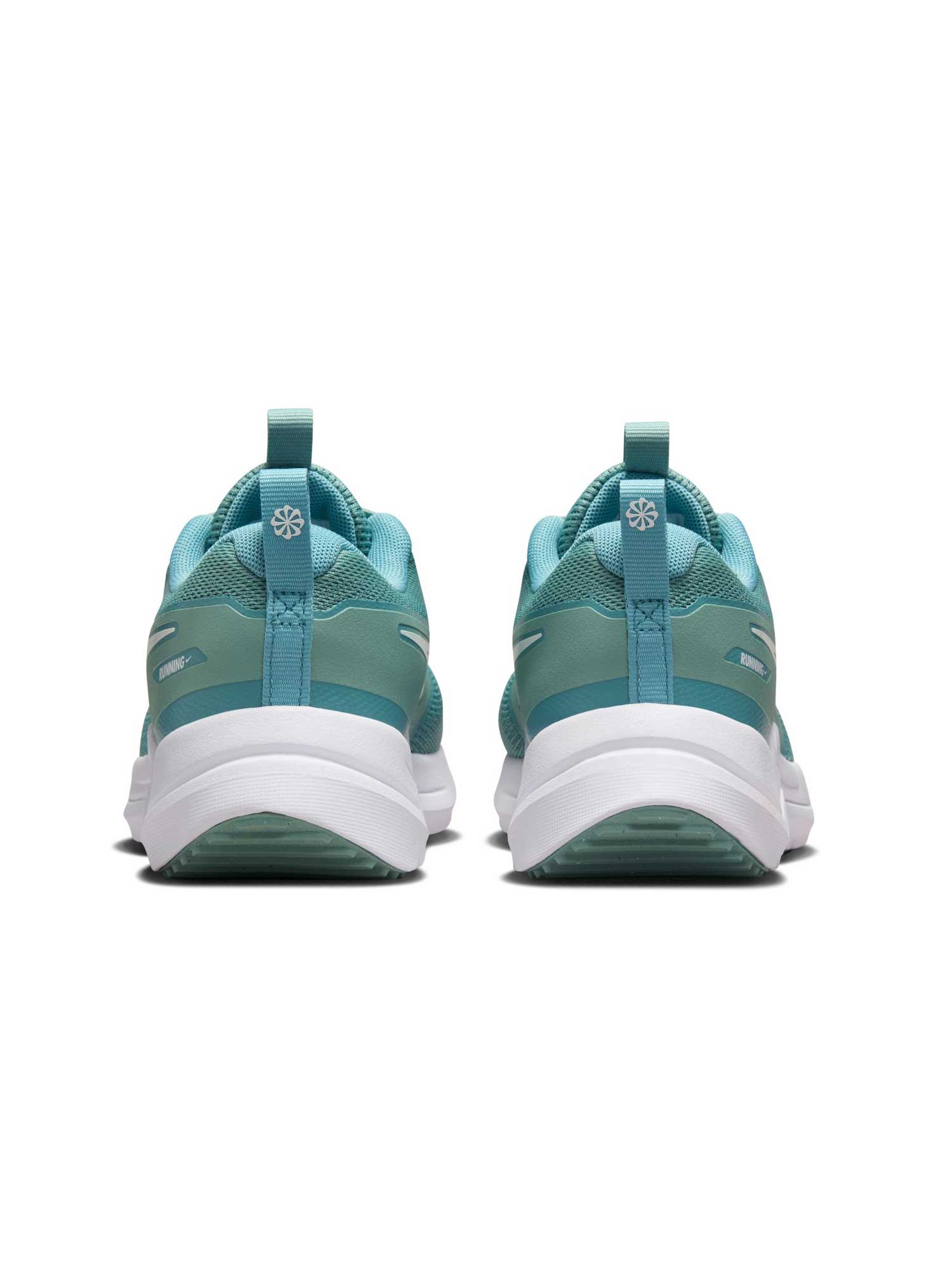 NIKE Обувки COSMIC RUNNER (GS)