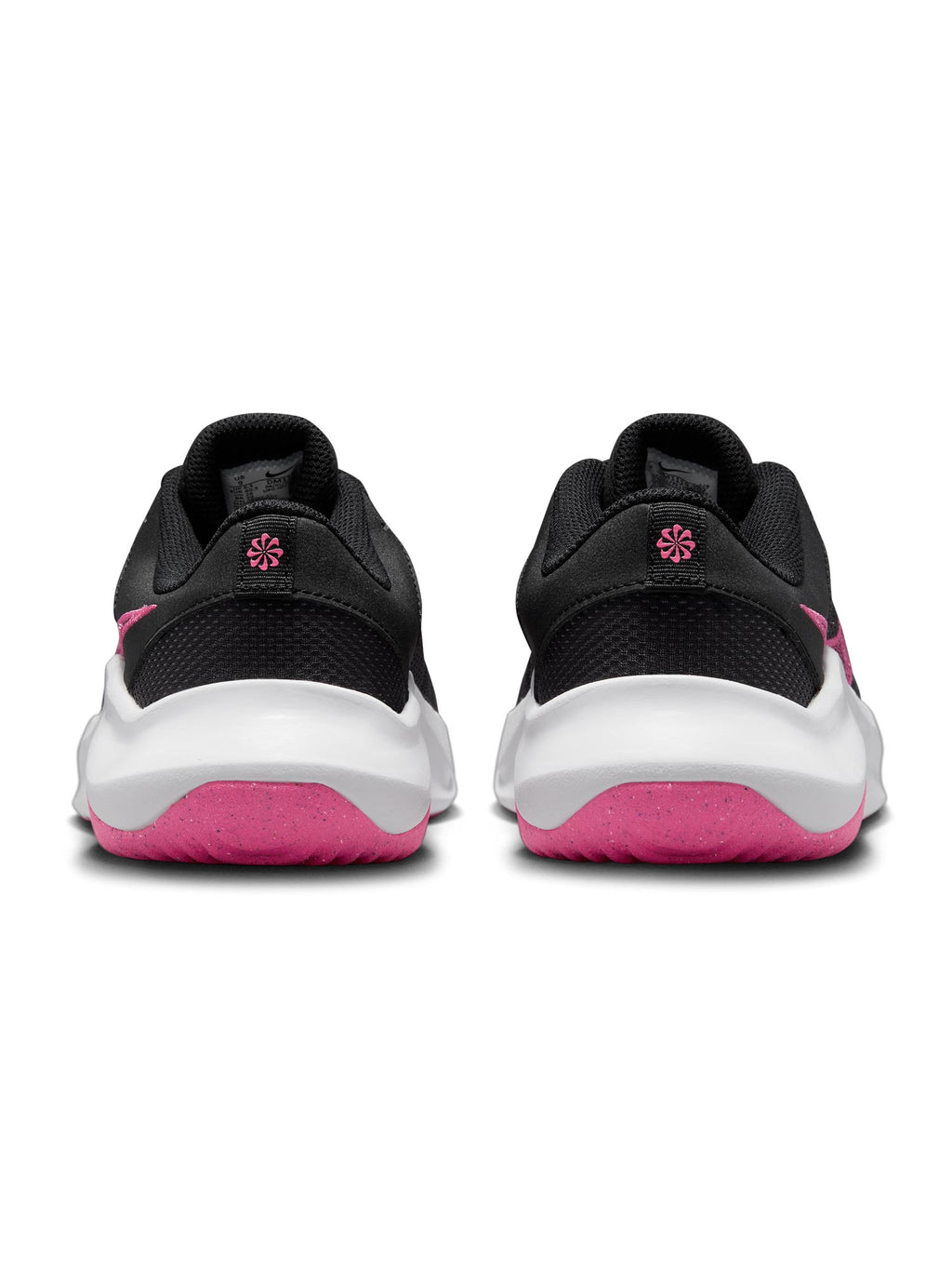 NIKE Обувки W LEGEND ESSENTIAL 3 NN