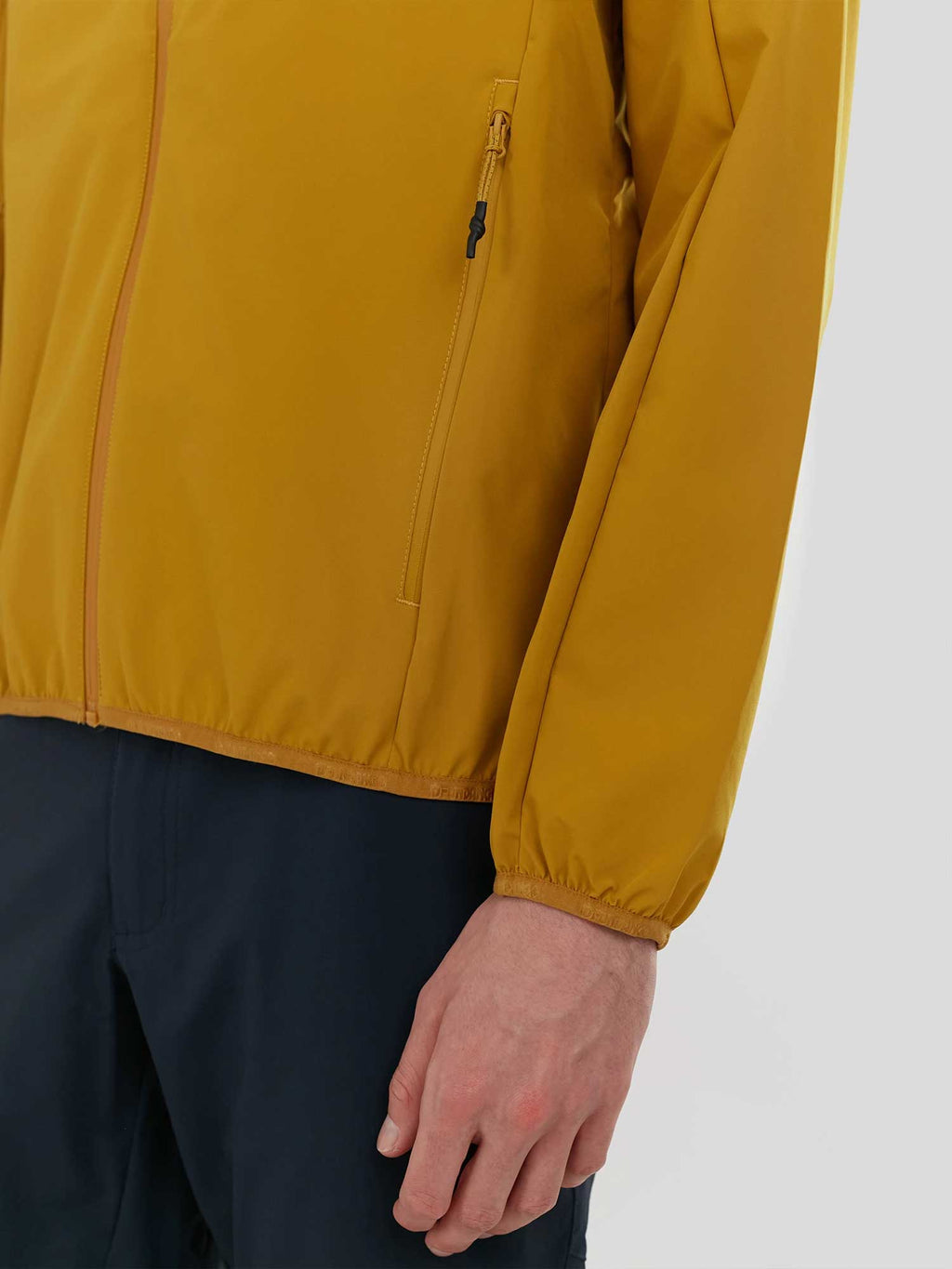 FUNDANGO Яке Alloy Hooded Softshell