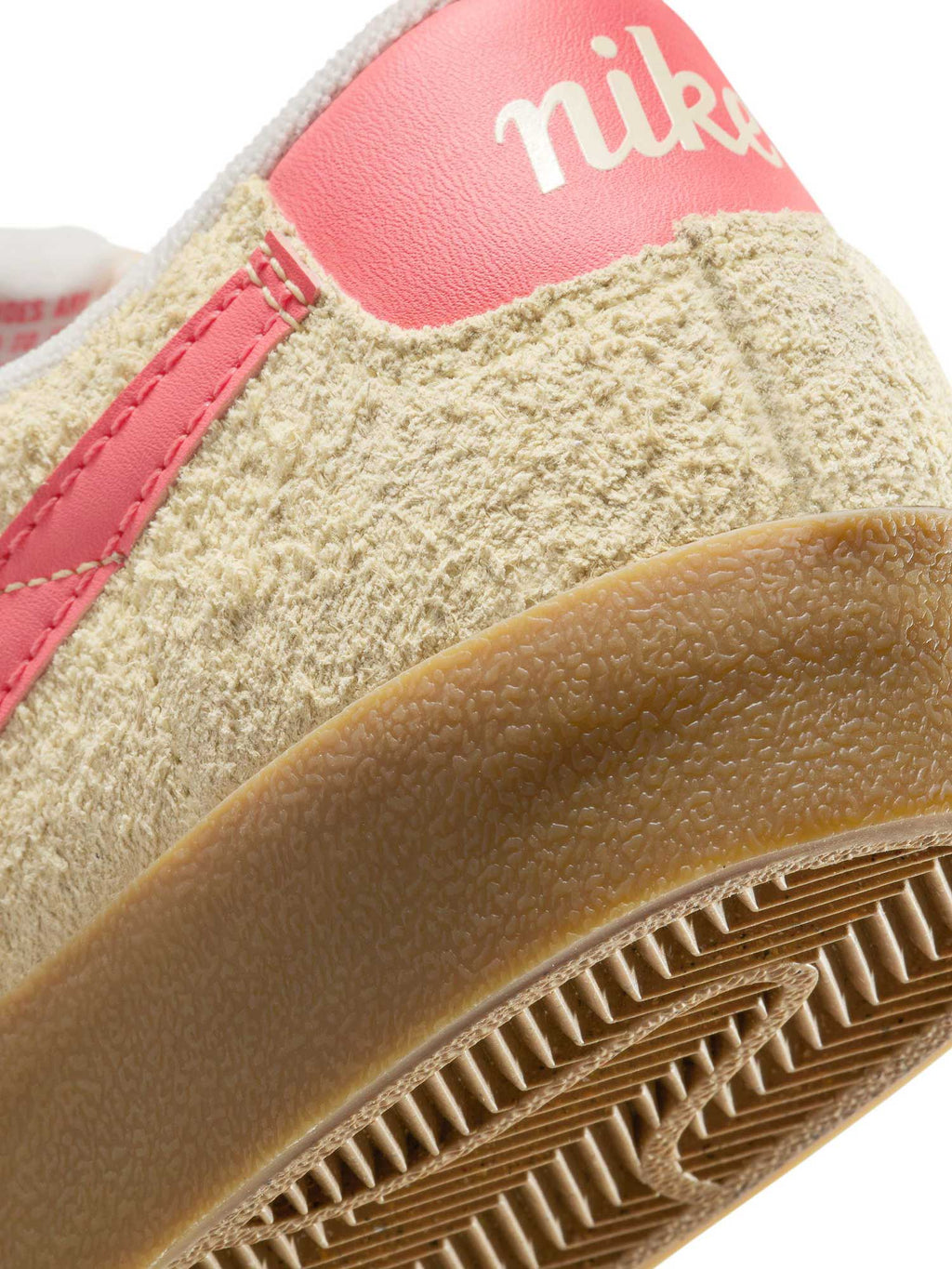 NIKE Обувки W BLAZER LOW 77 VNTG
