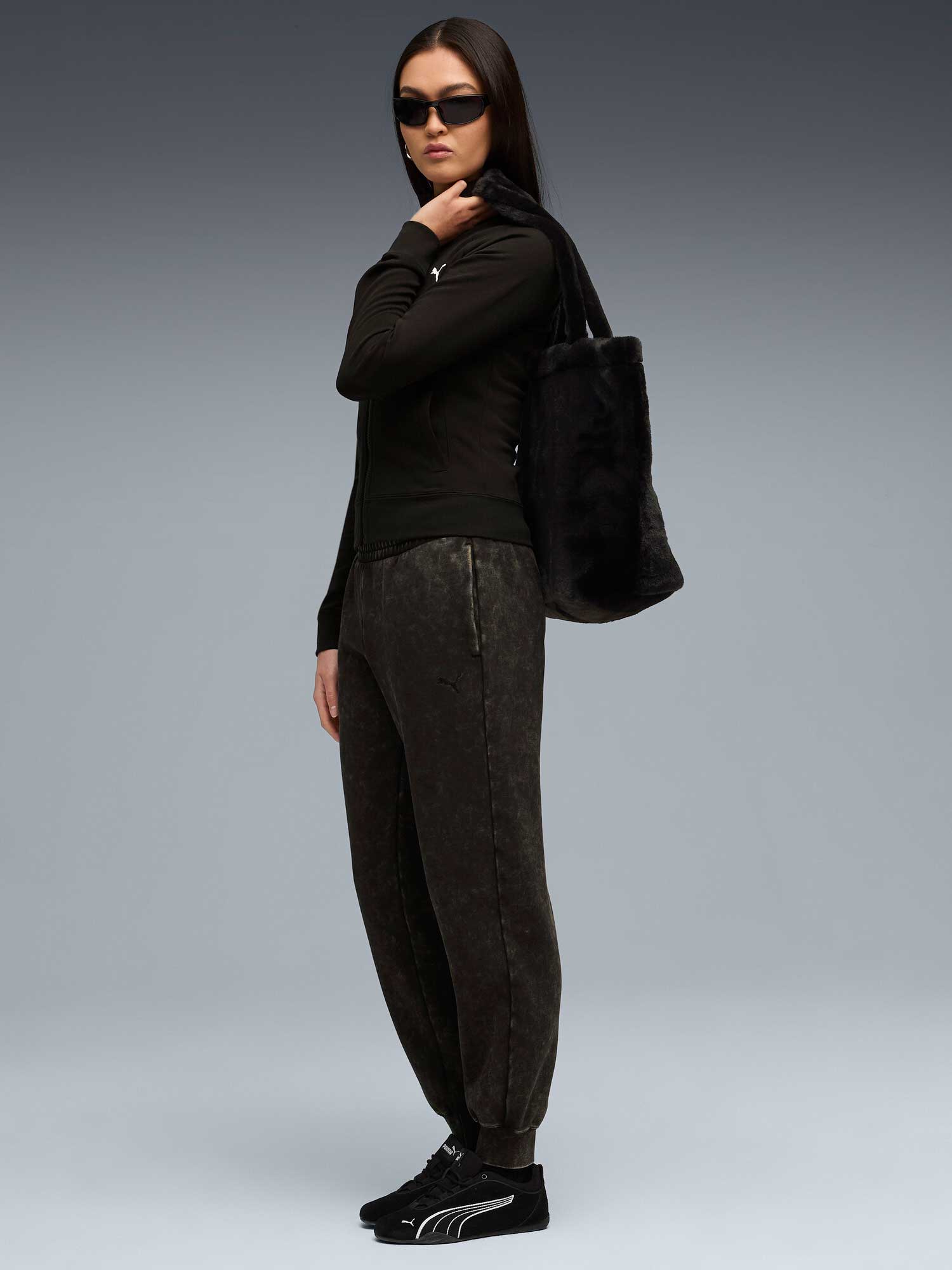 PUMA Спортно долнище ESS ELEVATED Comfort Wash