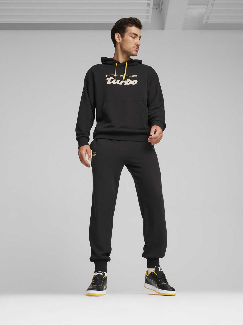 PUMA Спортно долнище PL ESS Pants