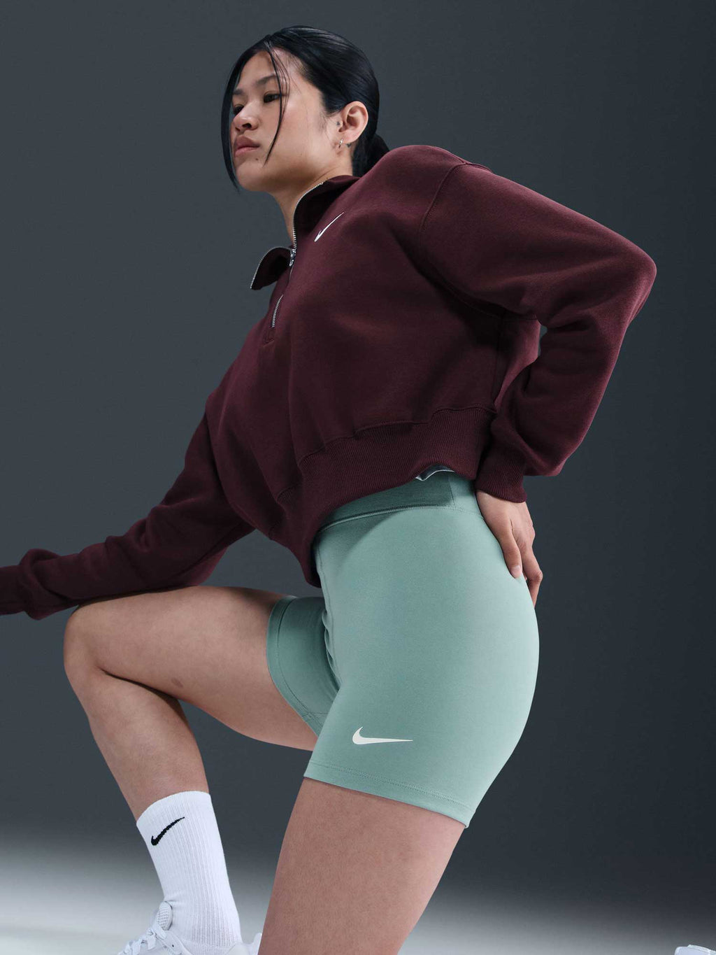 NIKE Клин W NSW NK CLSC HR 5IN SHORT LBR