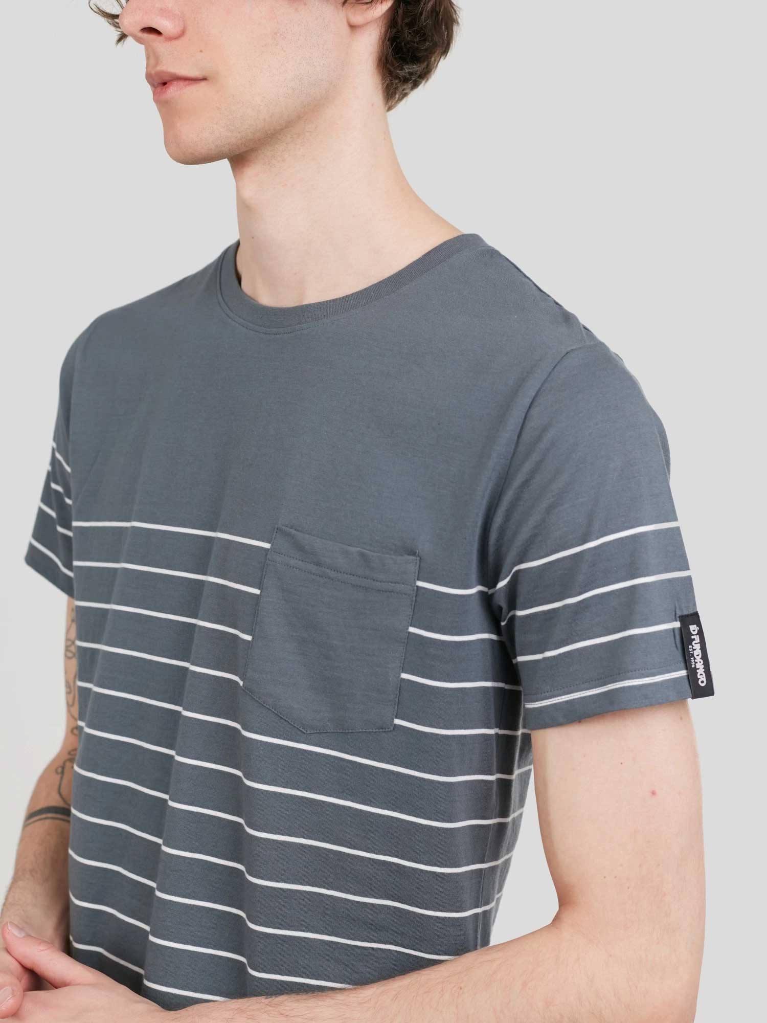 FUNDANGO Тениска Jaggy Pocket
