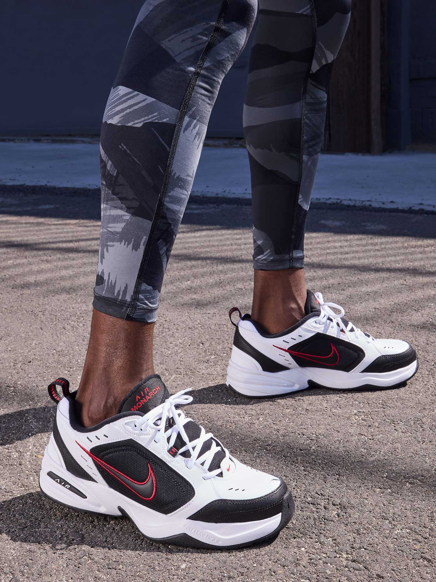 NIKE Обувки AIR MONARCH IV