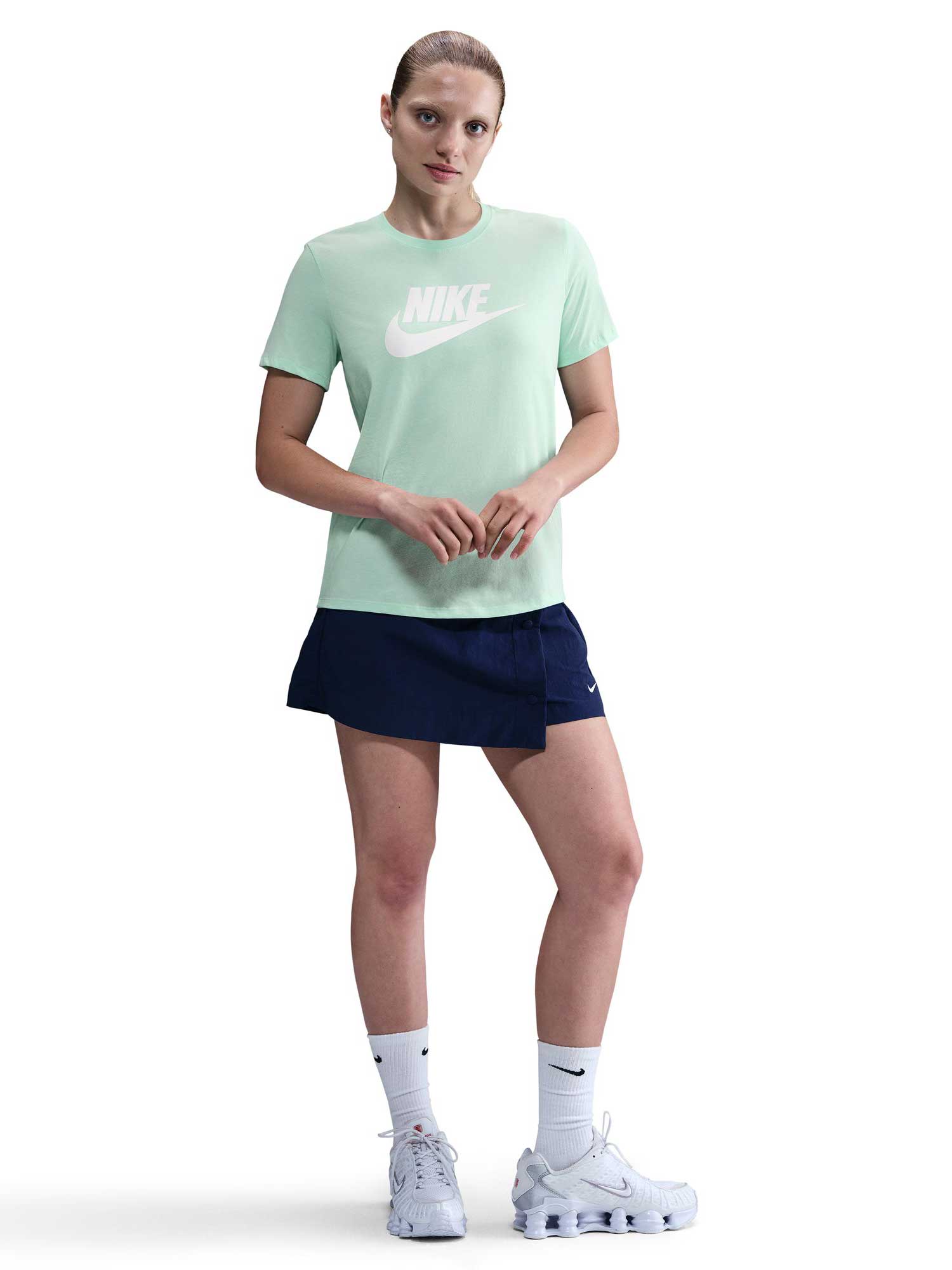 NIKE Тениска W NSW CLUB SS TEE ICN FTRA