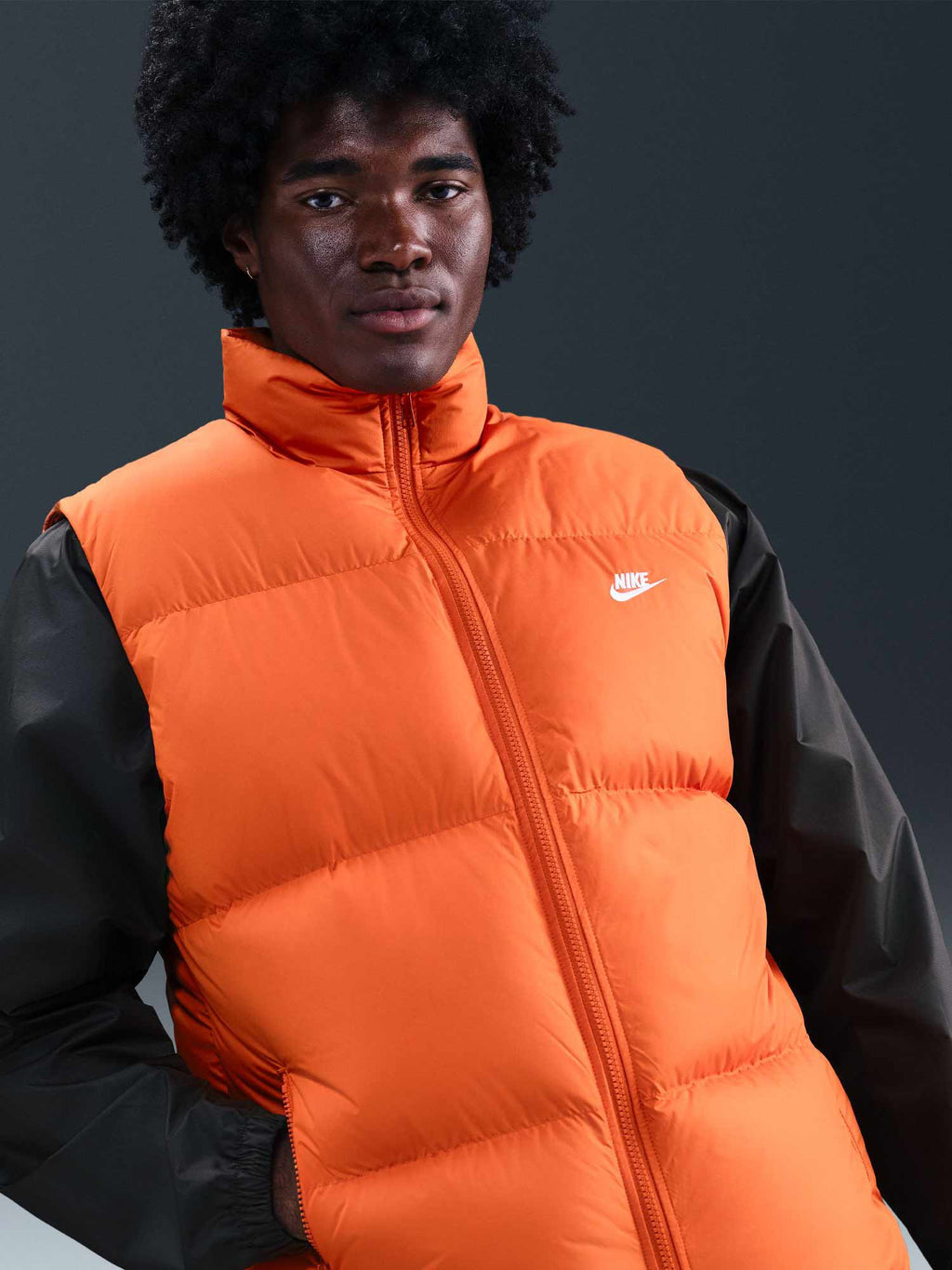 NIKE Елек M NK TF CLUB PUFFER VEST 650