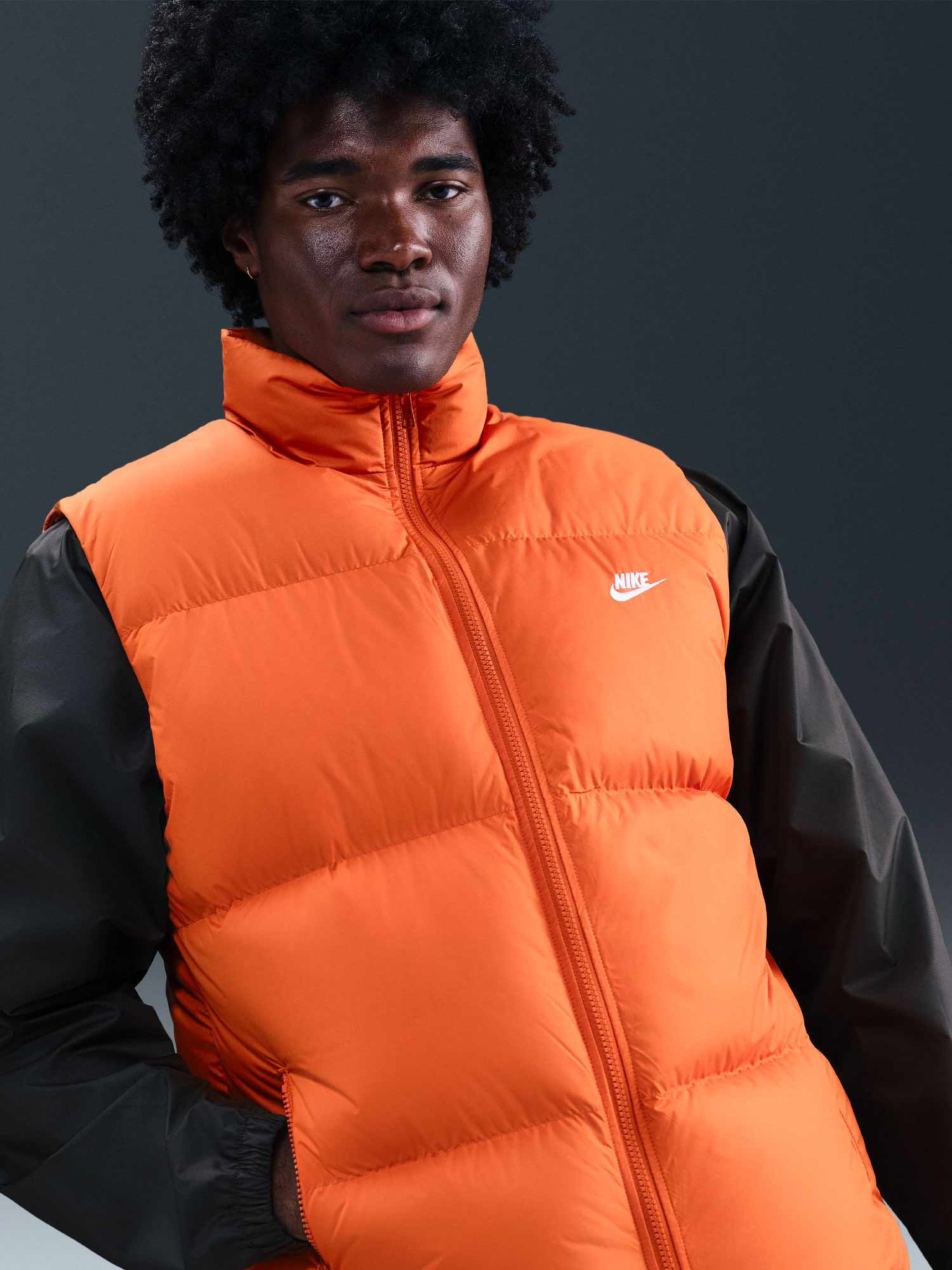 NIKE Елек M NK TF CLUB PUFFER VEST 650