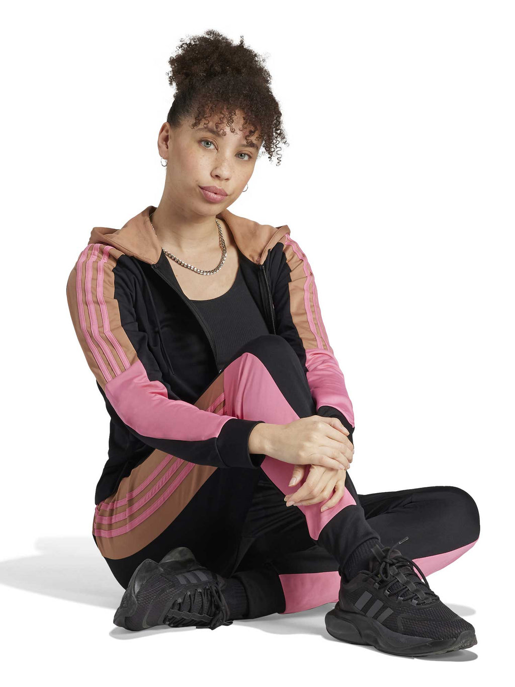 ADIDAS SPORTSWEAR Спортен екип Boldblock