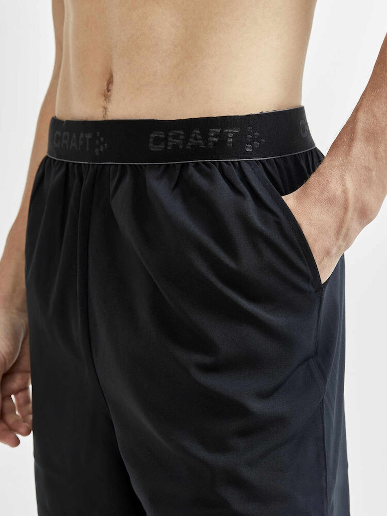 CRAFT Къси панталони CORE ESSENCE RELAXED SHORTS M