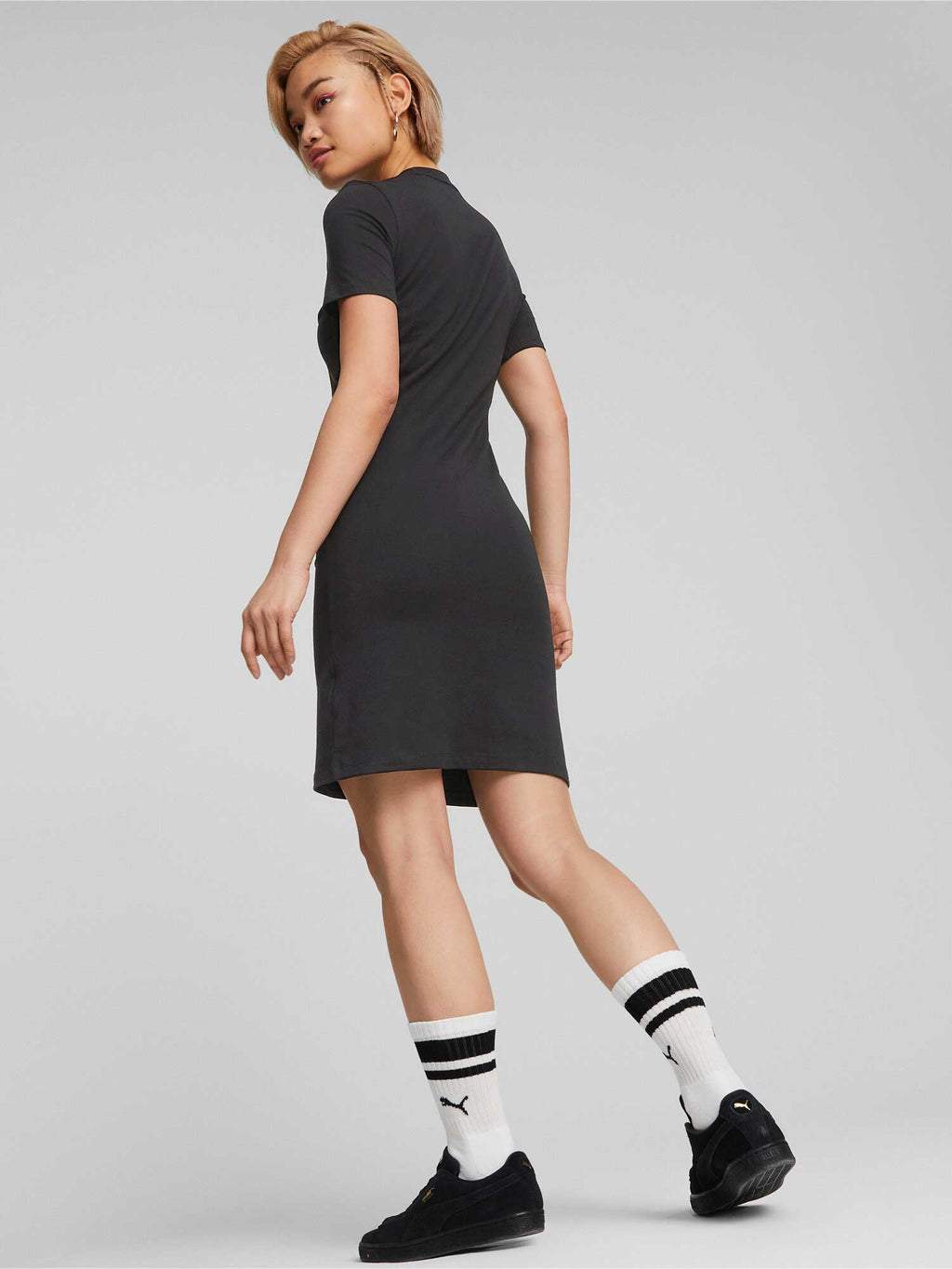 PUMA Рокля ESS Slim