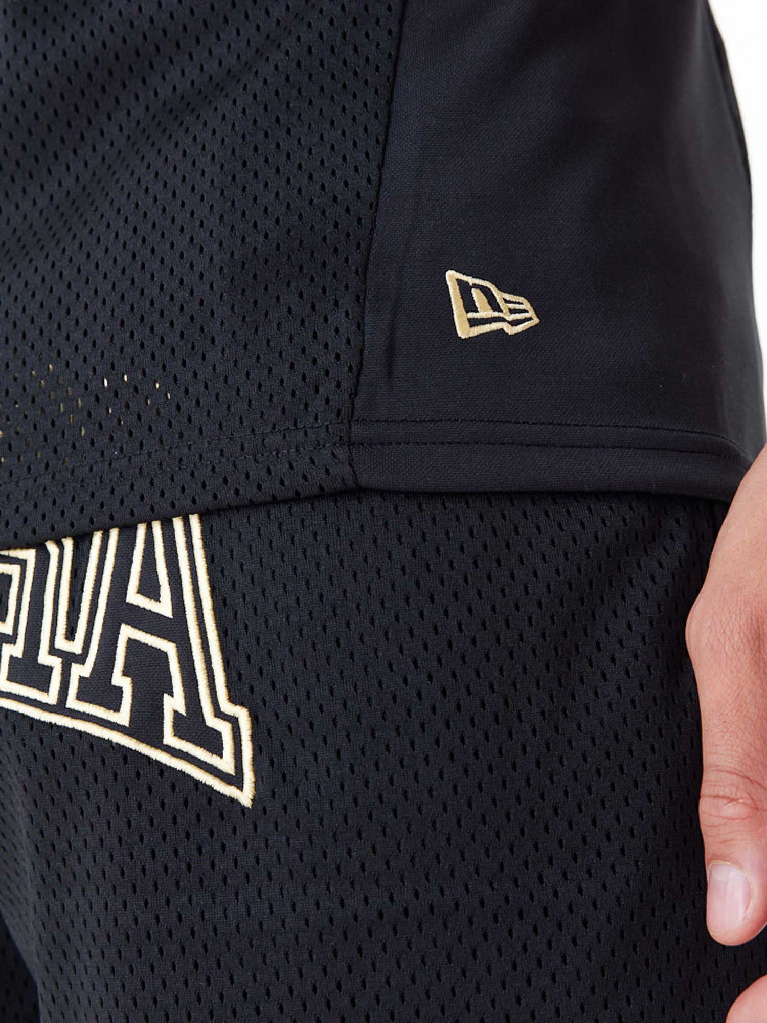 NEW ERA Потник NE MESH TANK