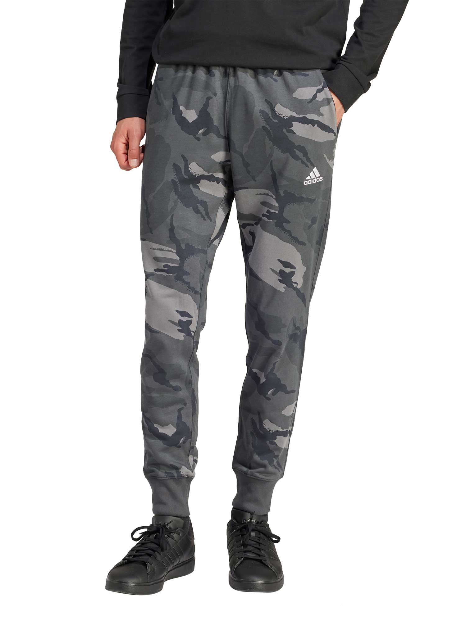 ADIDAS SPORTSWEAR Спортно долнище Seasonal Essentials Camouflage