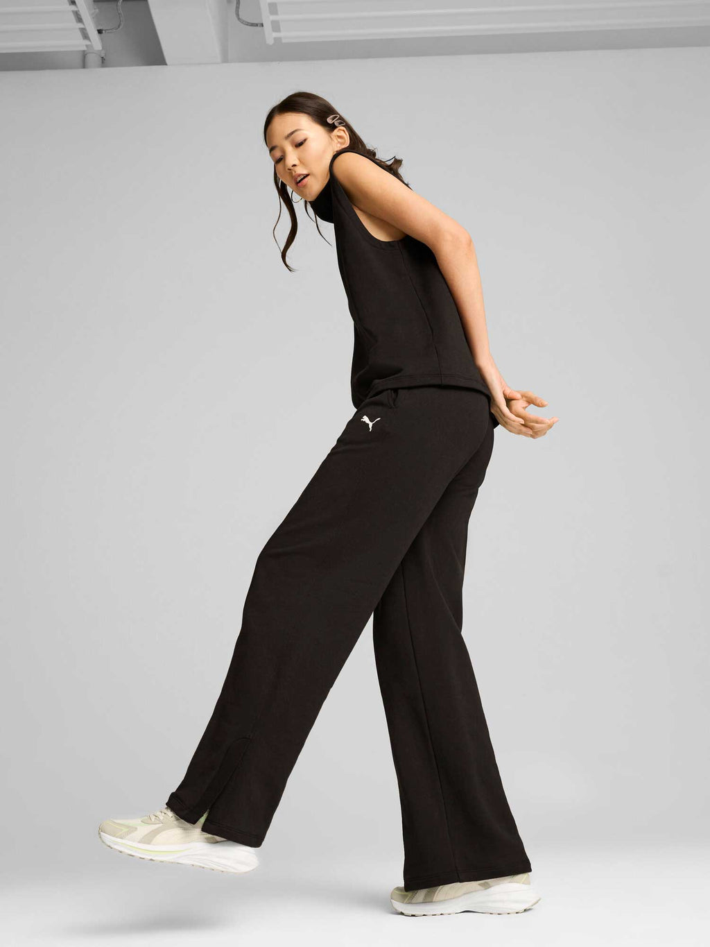 PUMA Спортно долнище HER